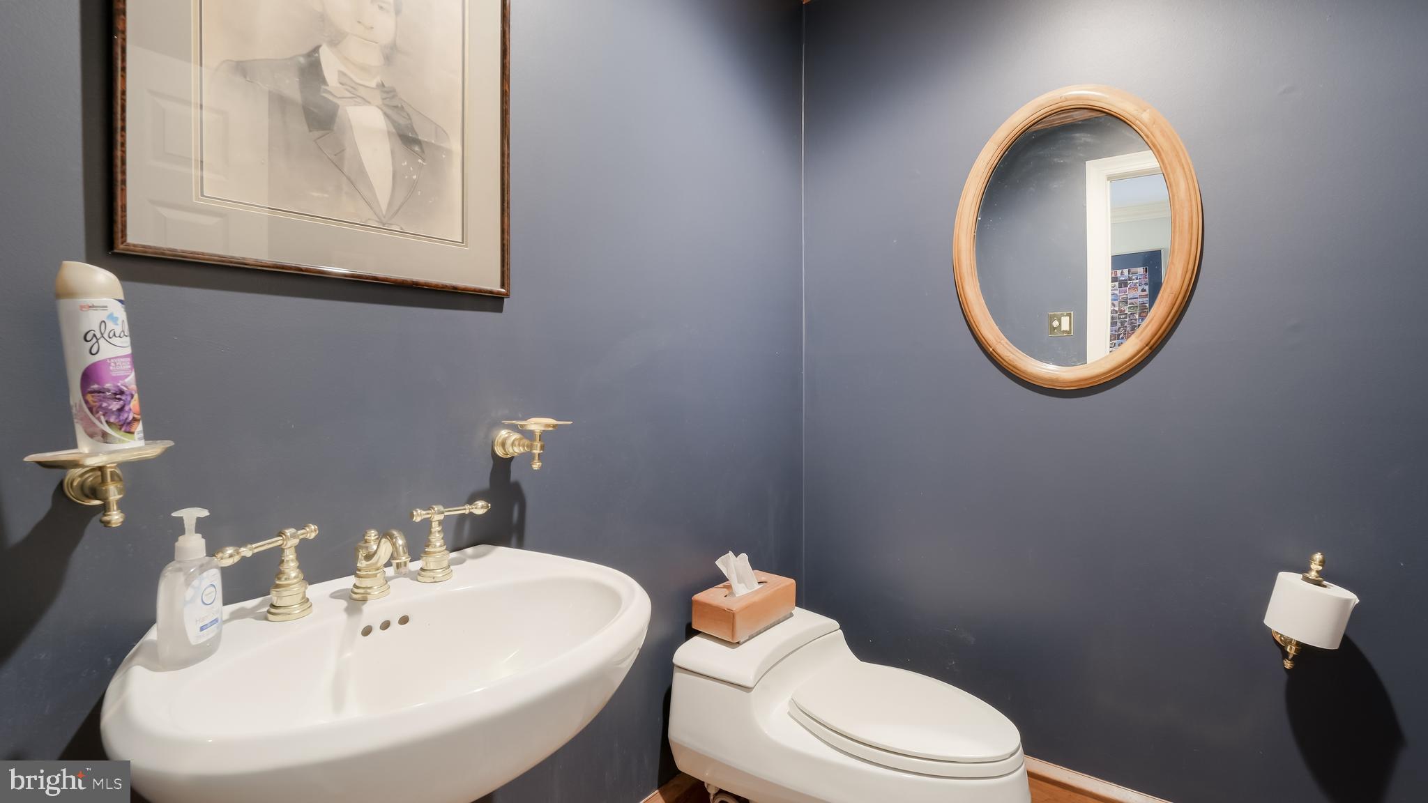 TEVERSALL - Residential