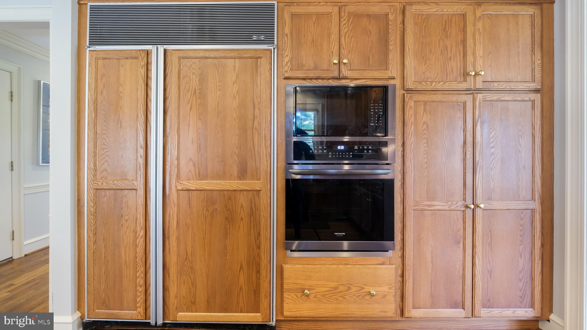 TEVERSALL - Residential