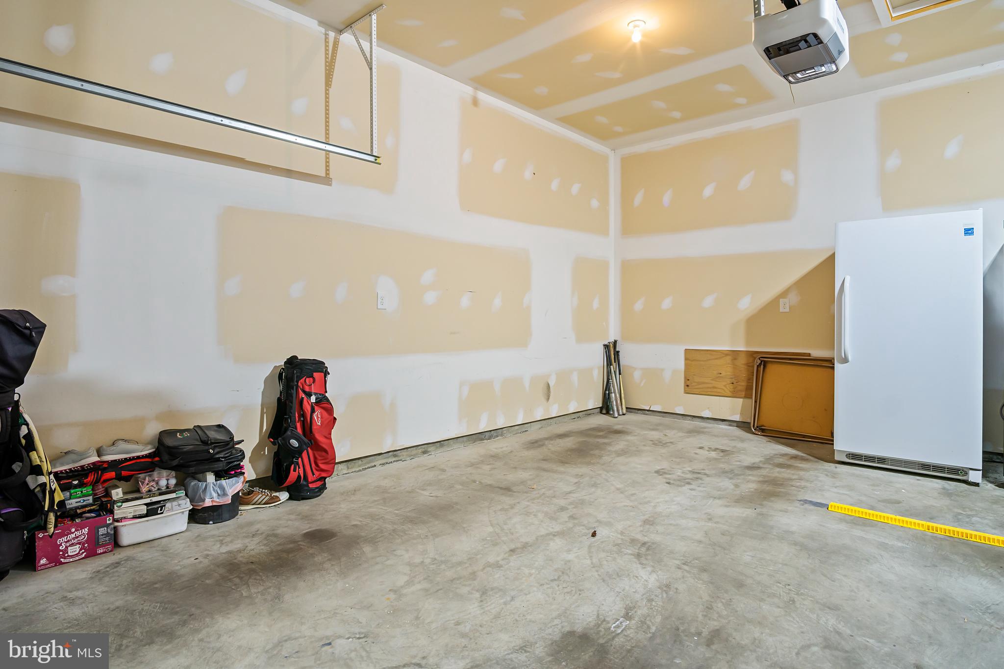 FREEDOM HILLS - Residential