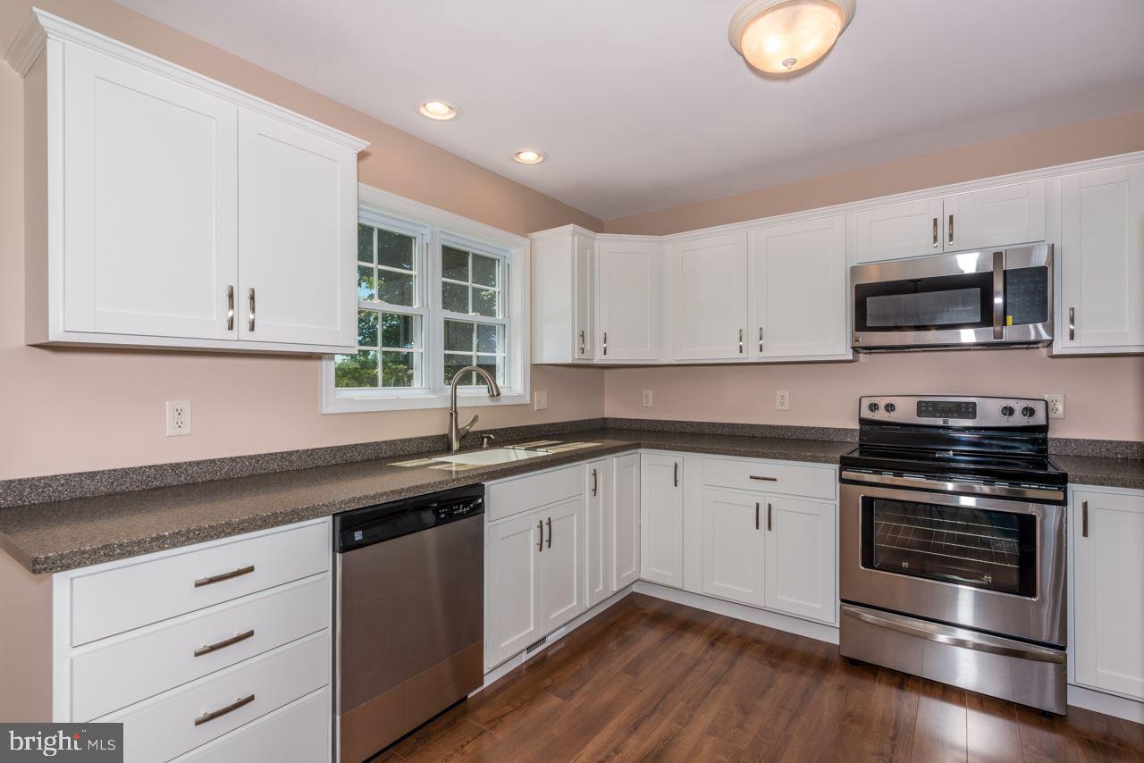 FLOWING SPRINGS - Residential