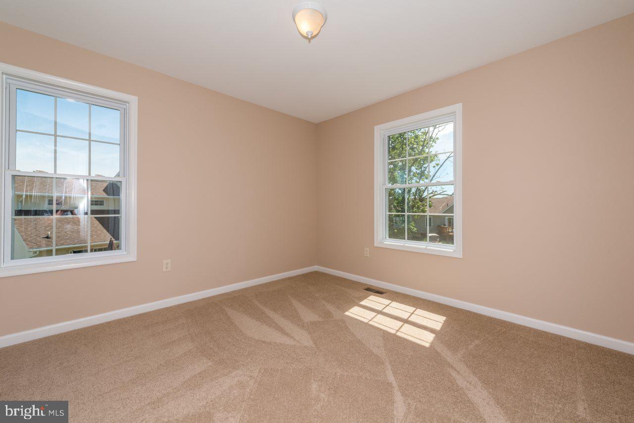 FLOWING SPRINGS - Residential