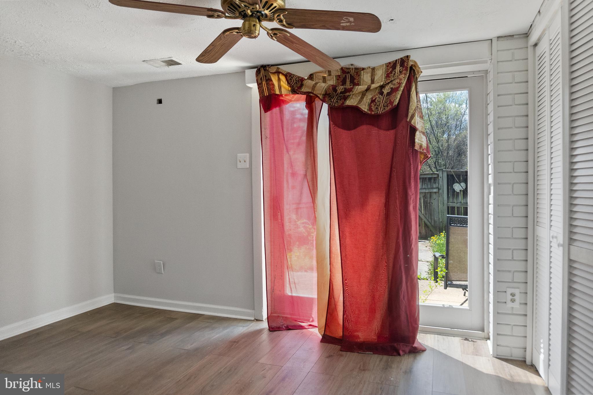 STILLMEADOWS CONDO - Residential