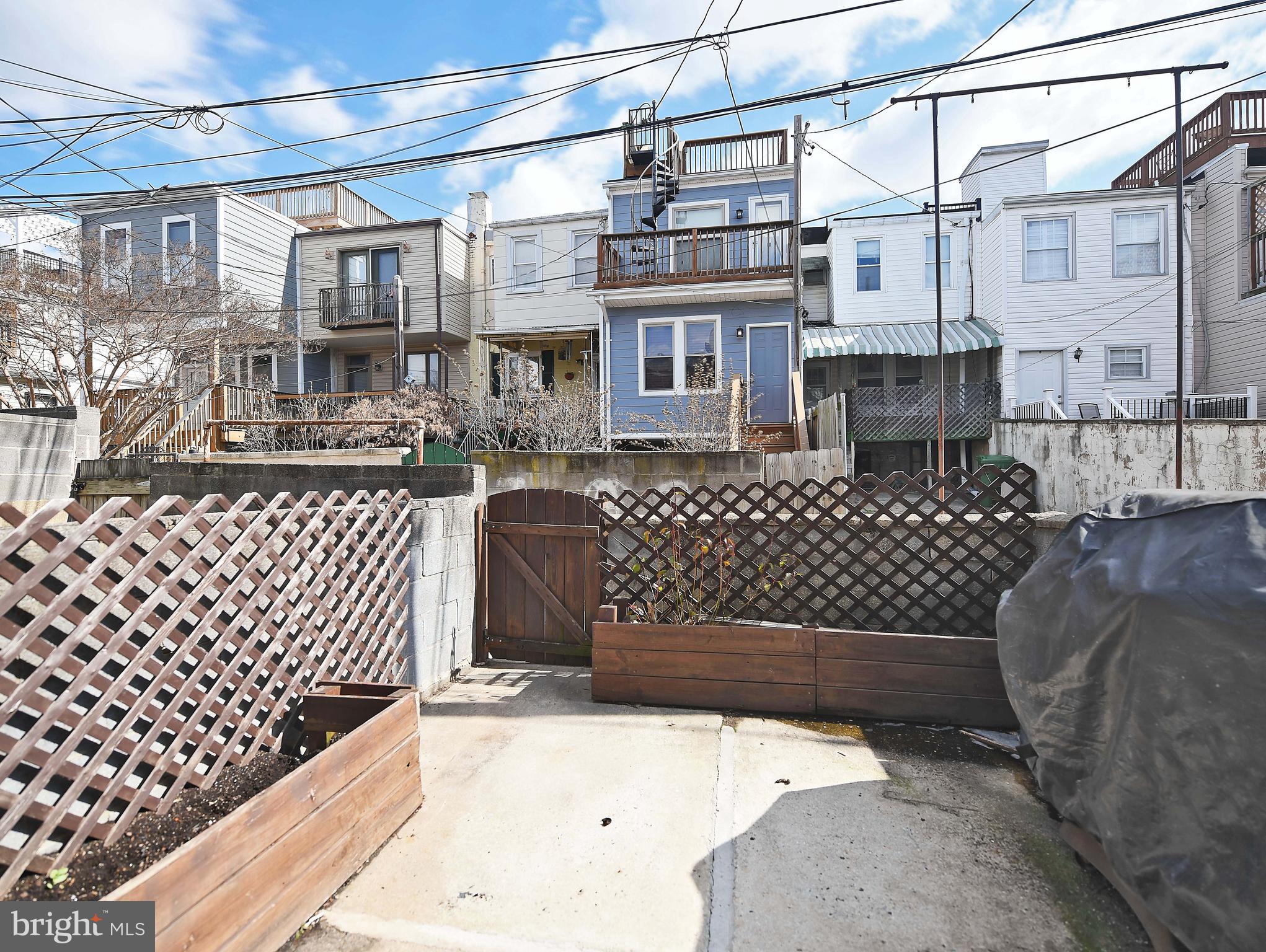 CANTON - Residential