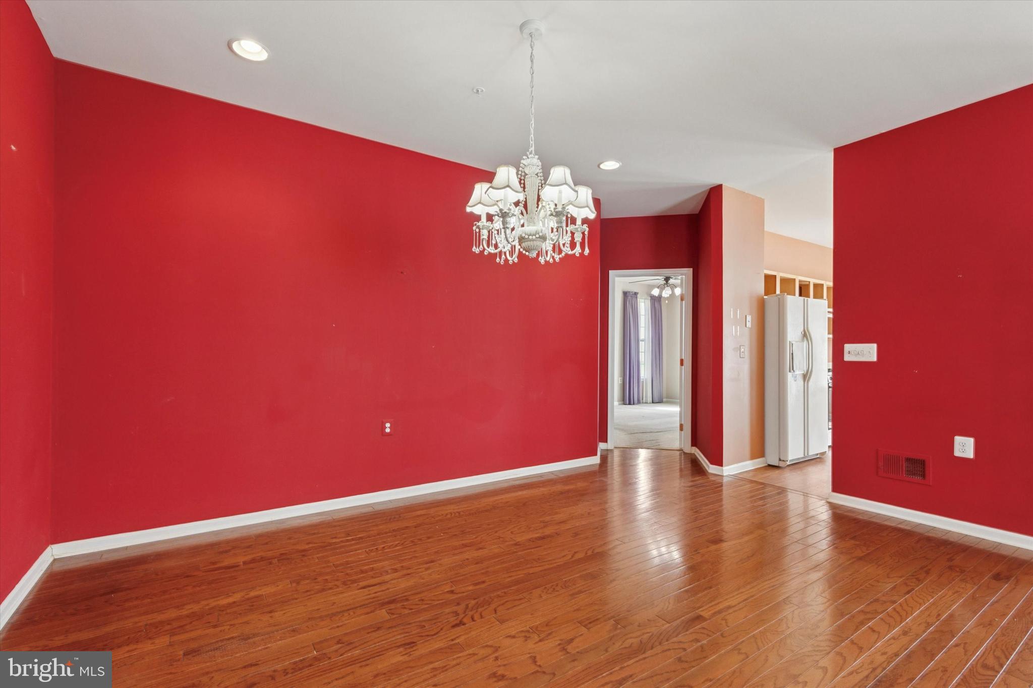 WARWICK MANOR - Residential