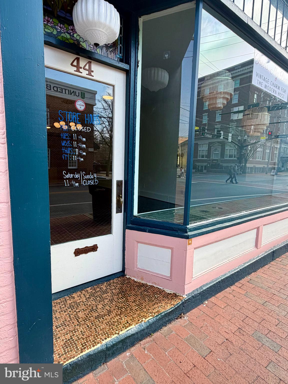 42-44 PICCADILLY STREET E