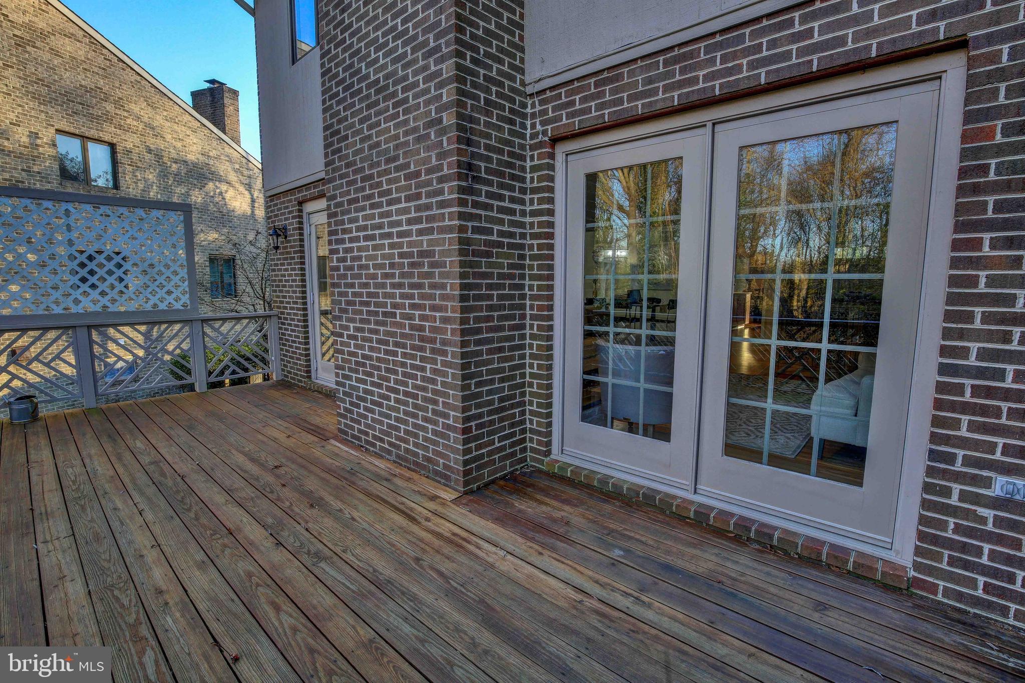 VILLAGE OF SEVERNA PARK - Residential