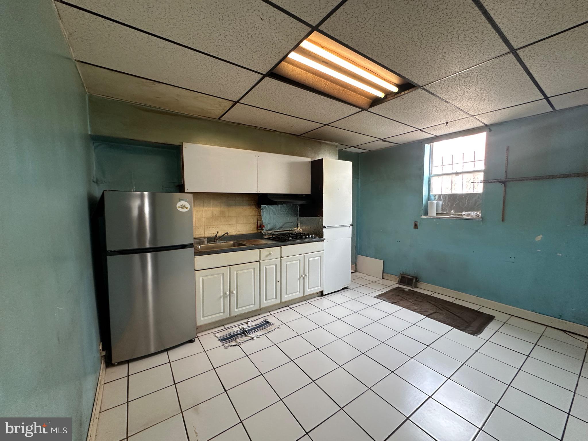 LOWER MOYAMENSING - Residential