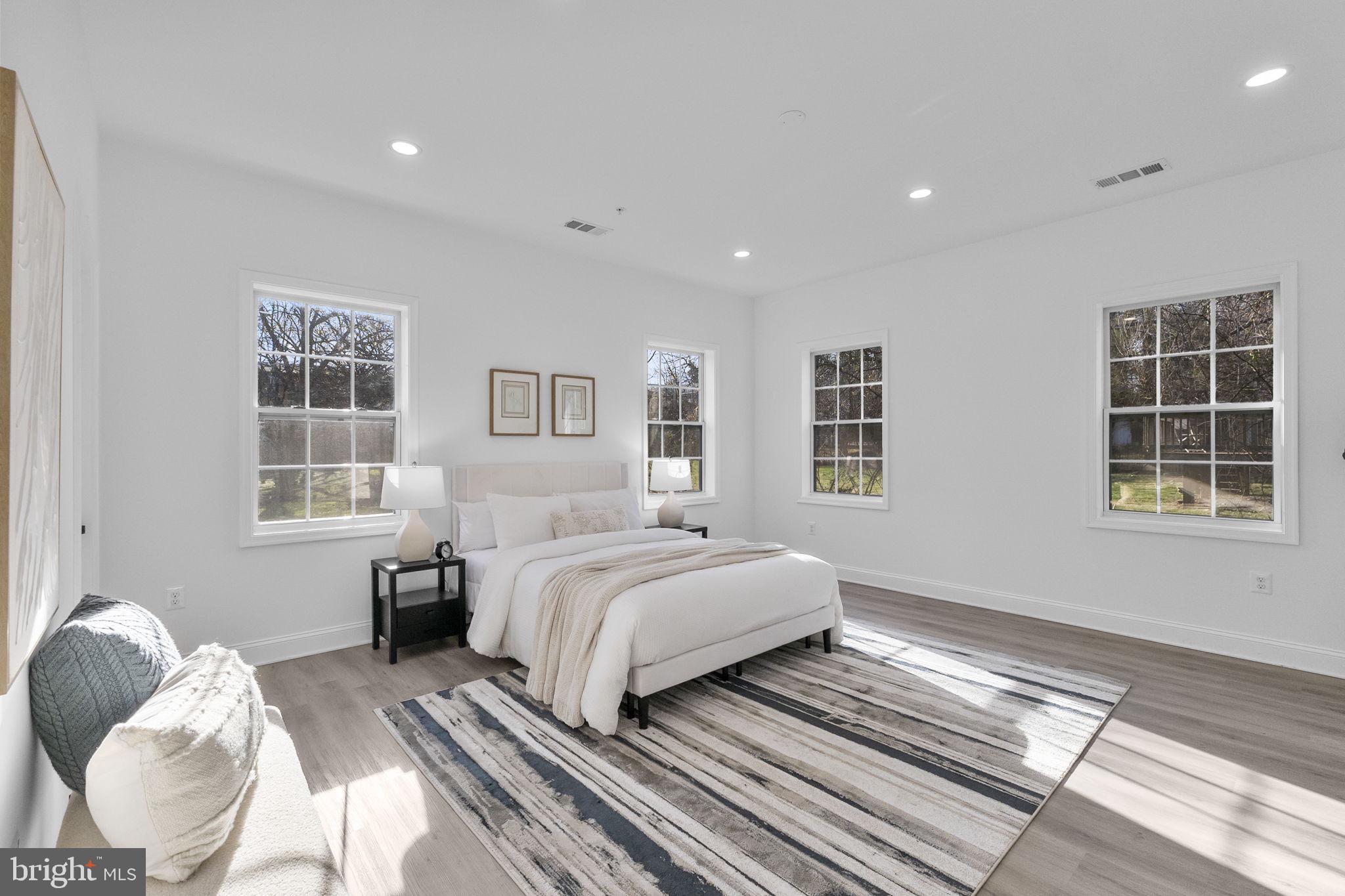 DEER PARK - Residential