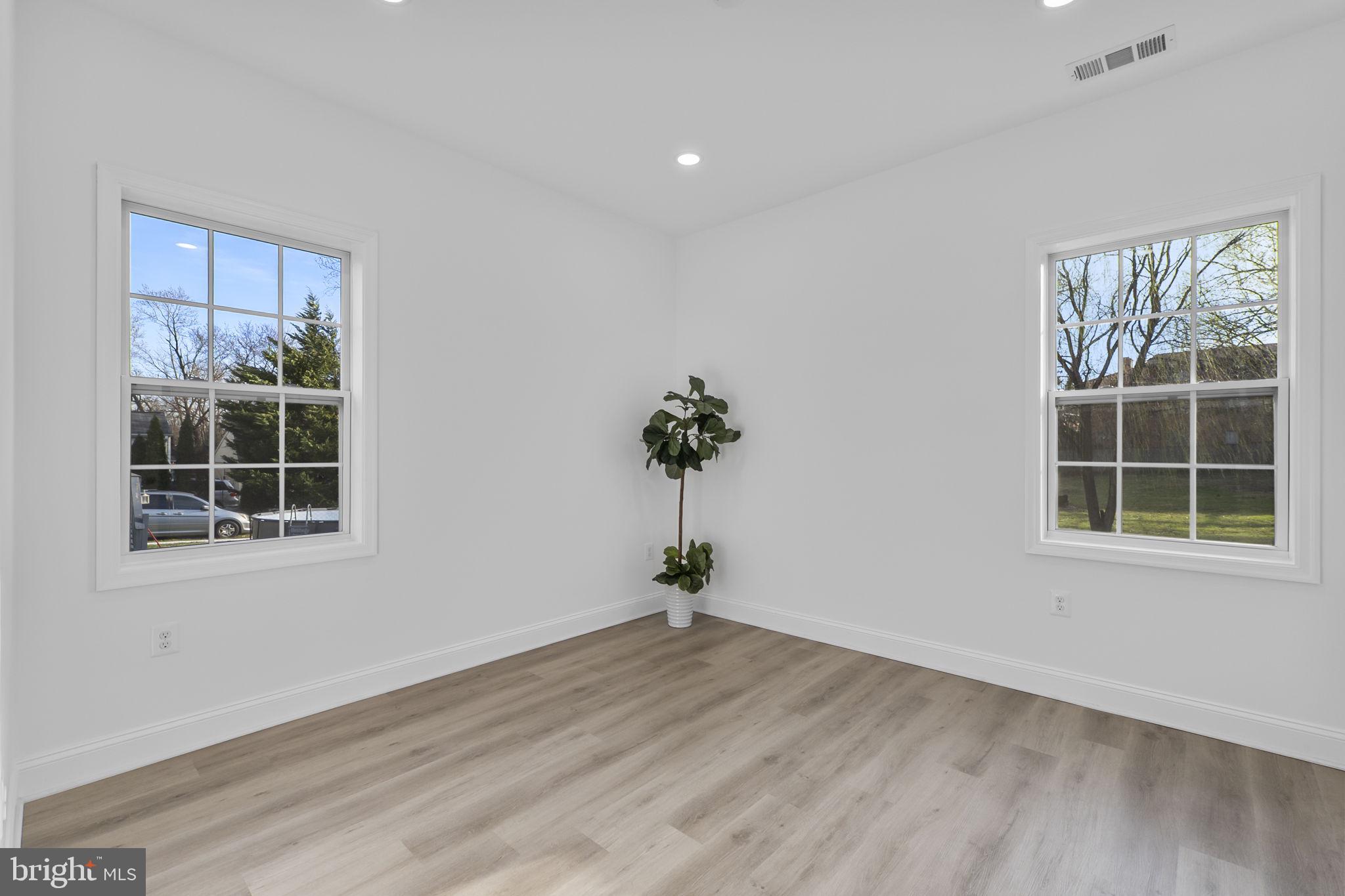 DEER PARK - Residential