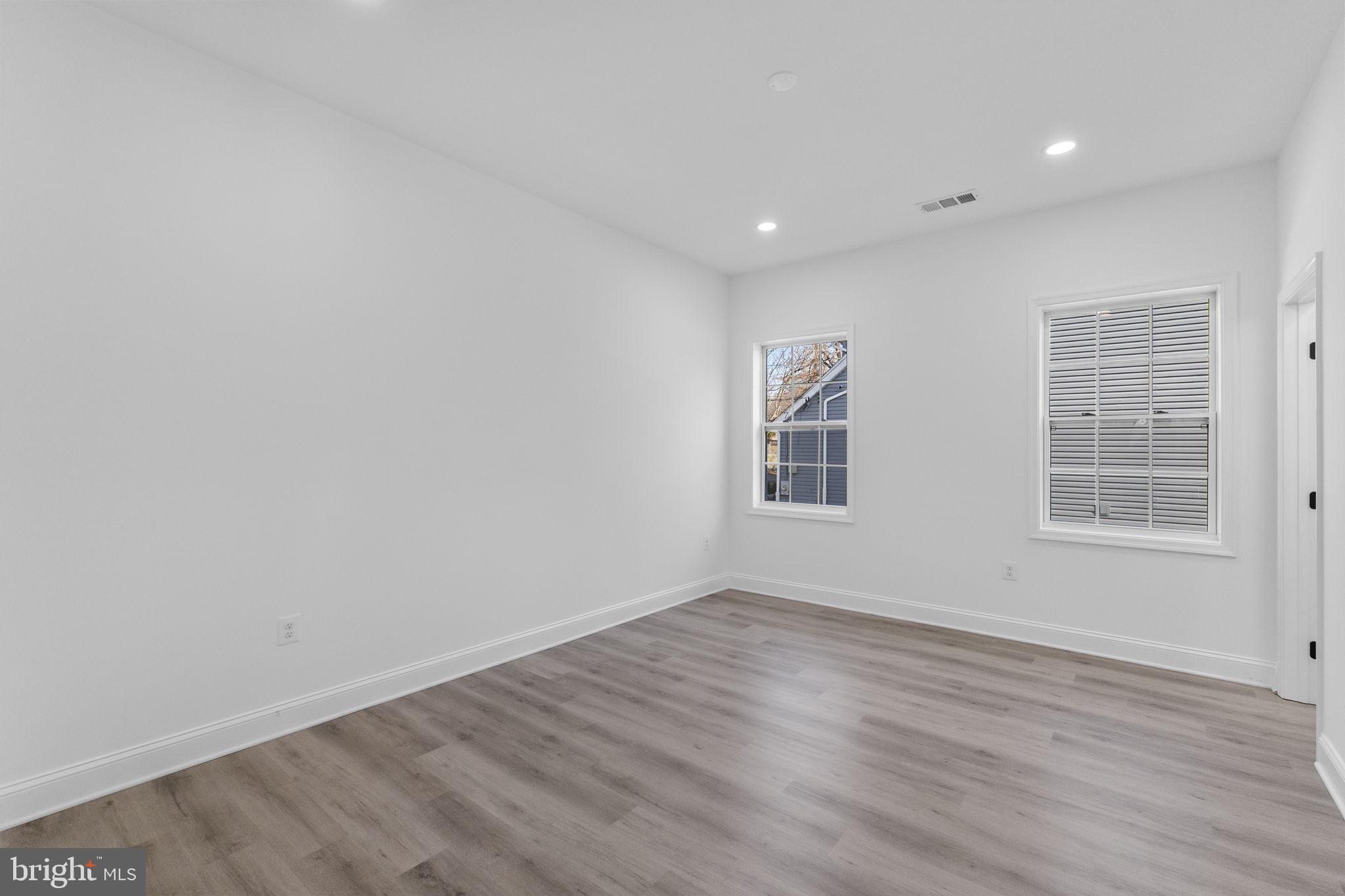 DEER PARK - Residential