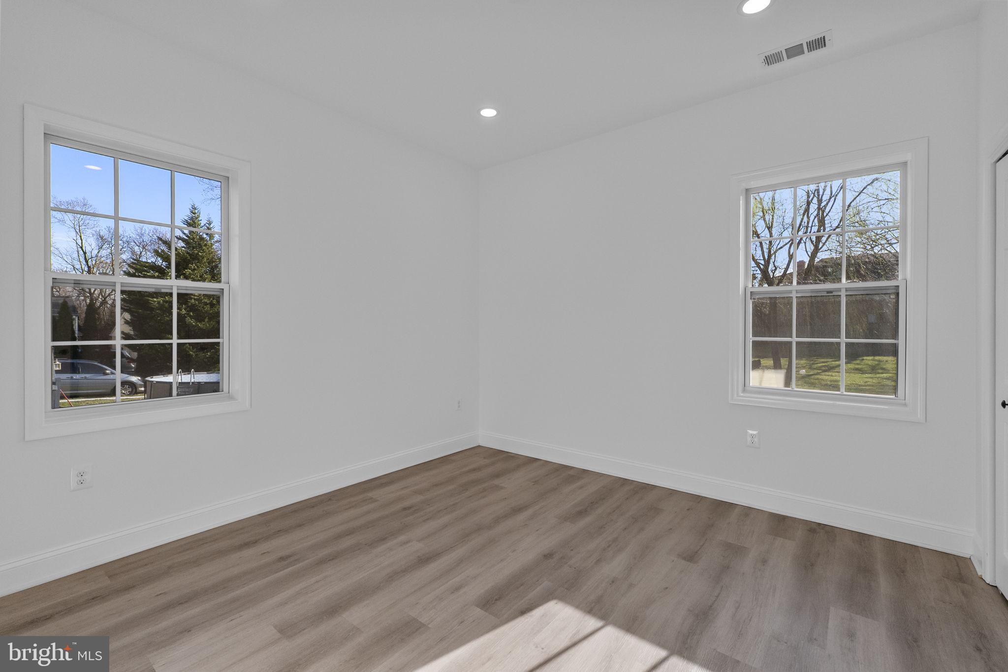 DEER PARK - Residential