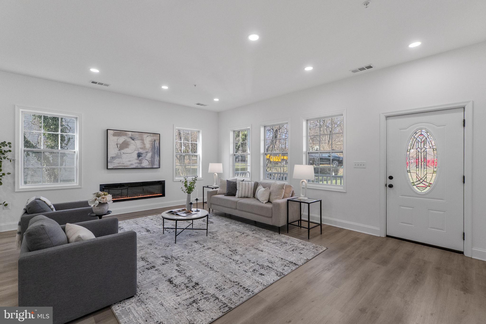 DEER PARK - Residential