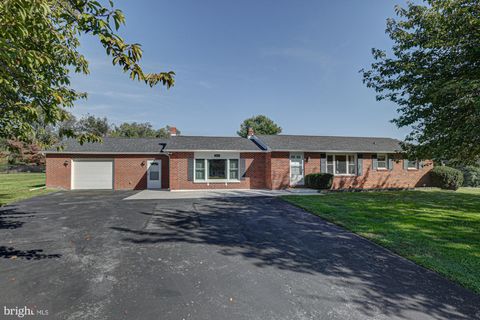 Photo of 263 Schoolhouse Road, WEST GROVE, PA 19390 (MLS # PACT2110546)