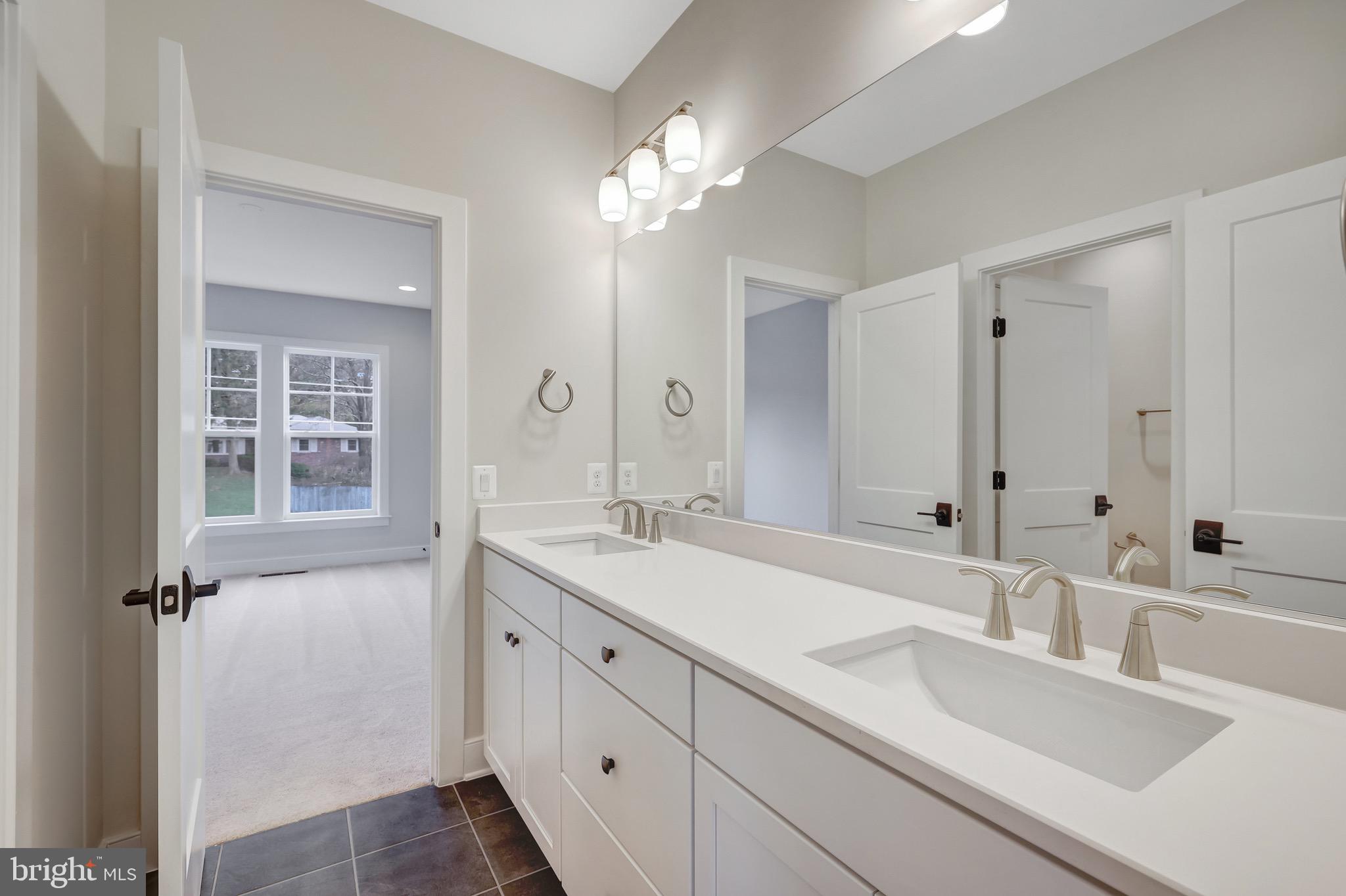 MINOR HILL - Residential