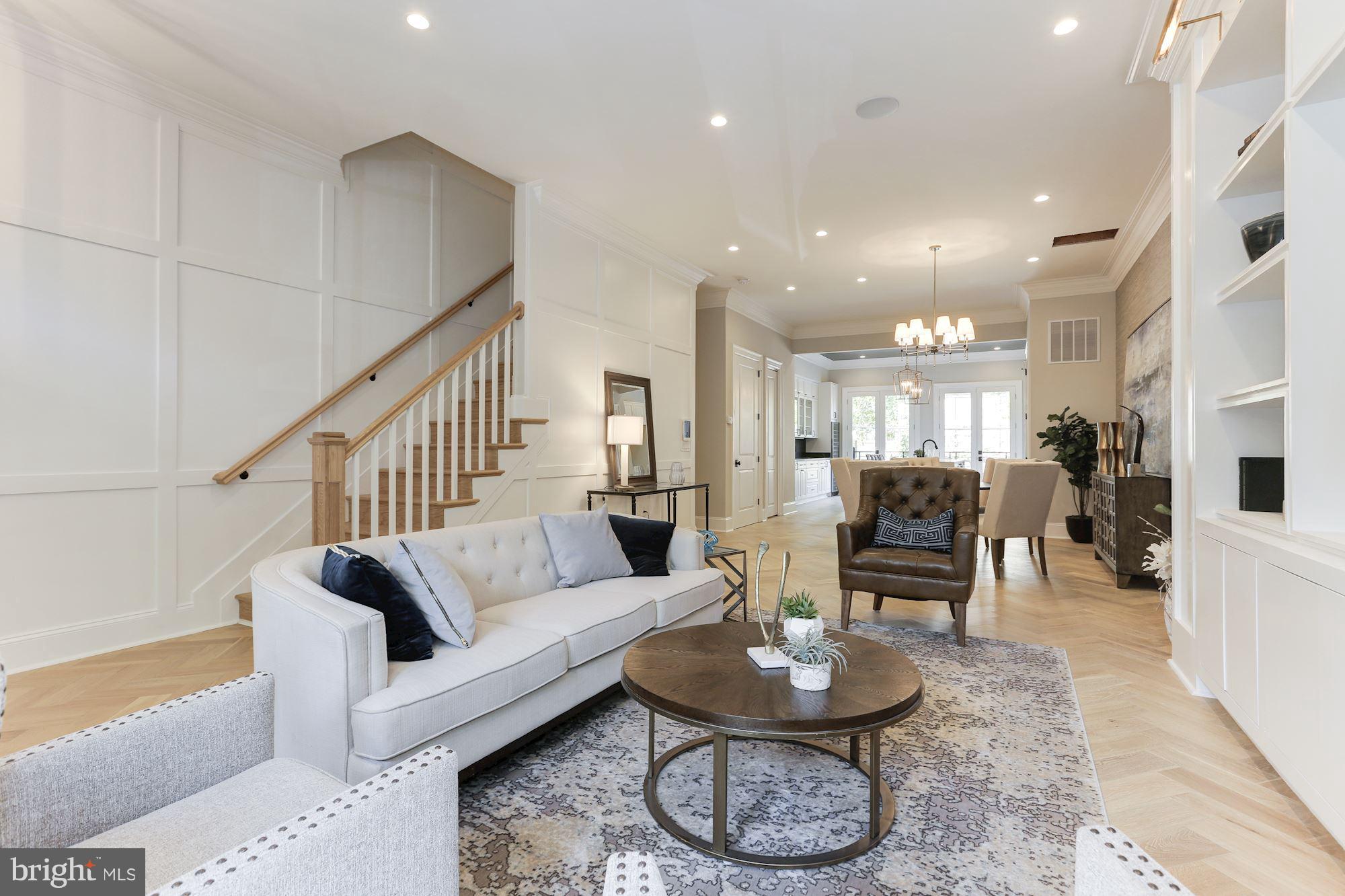 LOGAN CIRCLE - Residential