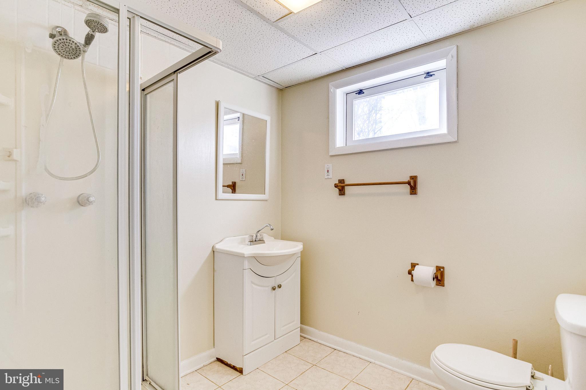 FAIRLAWN-LAUREL - Residential