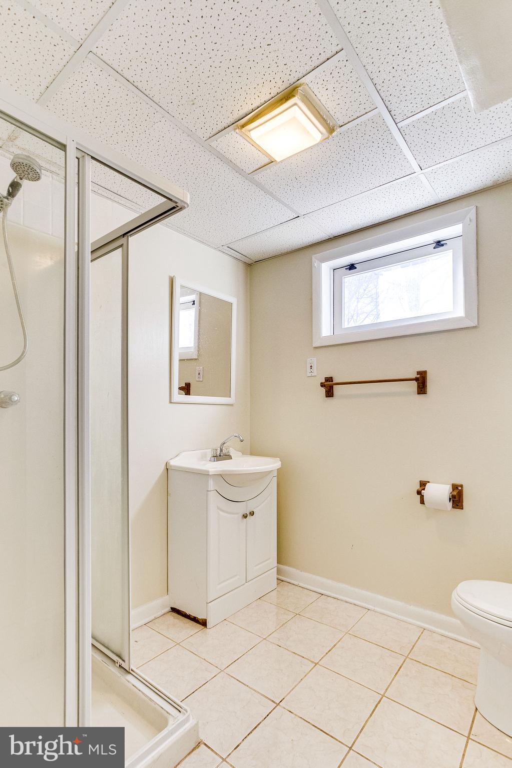 FAIRLAWN-LAUREL - Residential