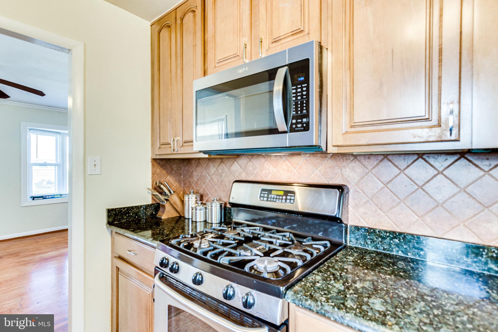 FAIRLAWN-LAUREL - Residential