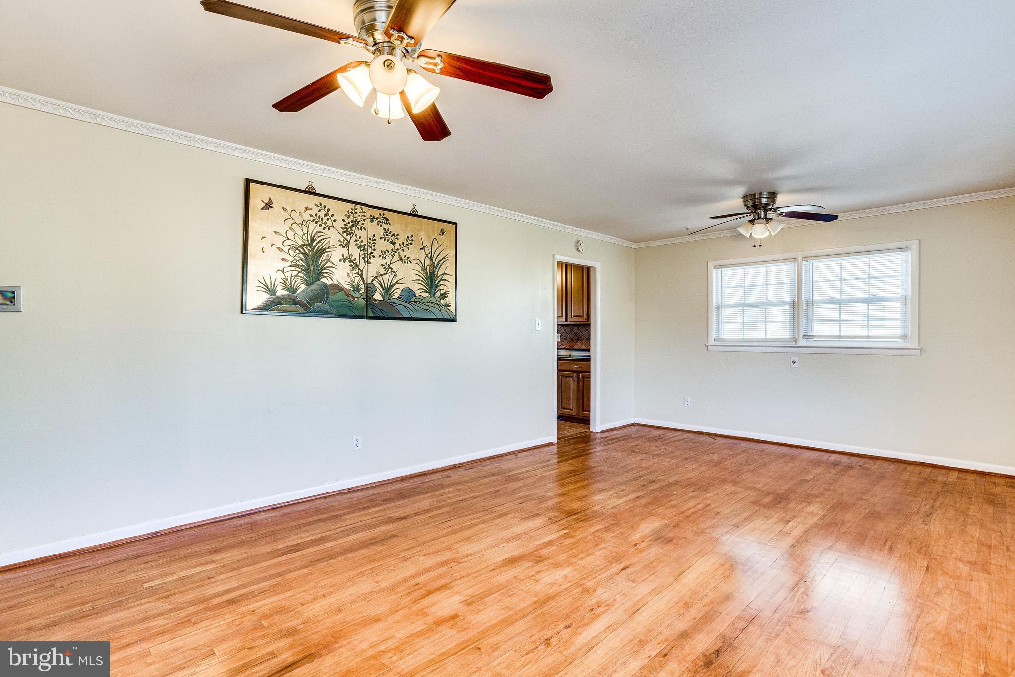 FAIRLAWN-LAUREL - Residential