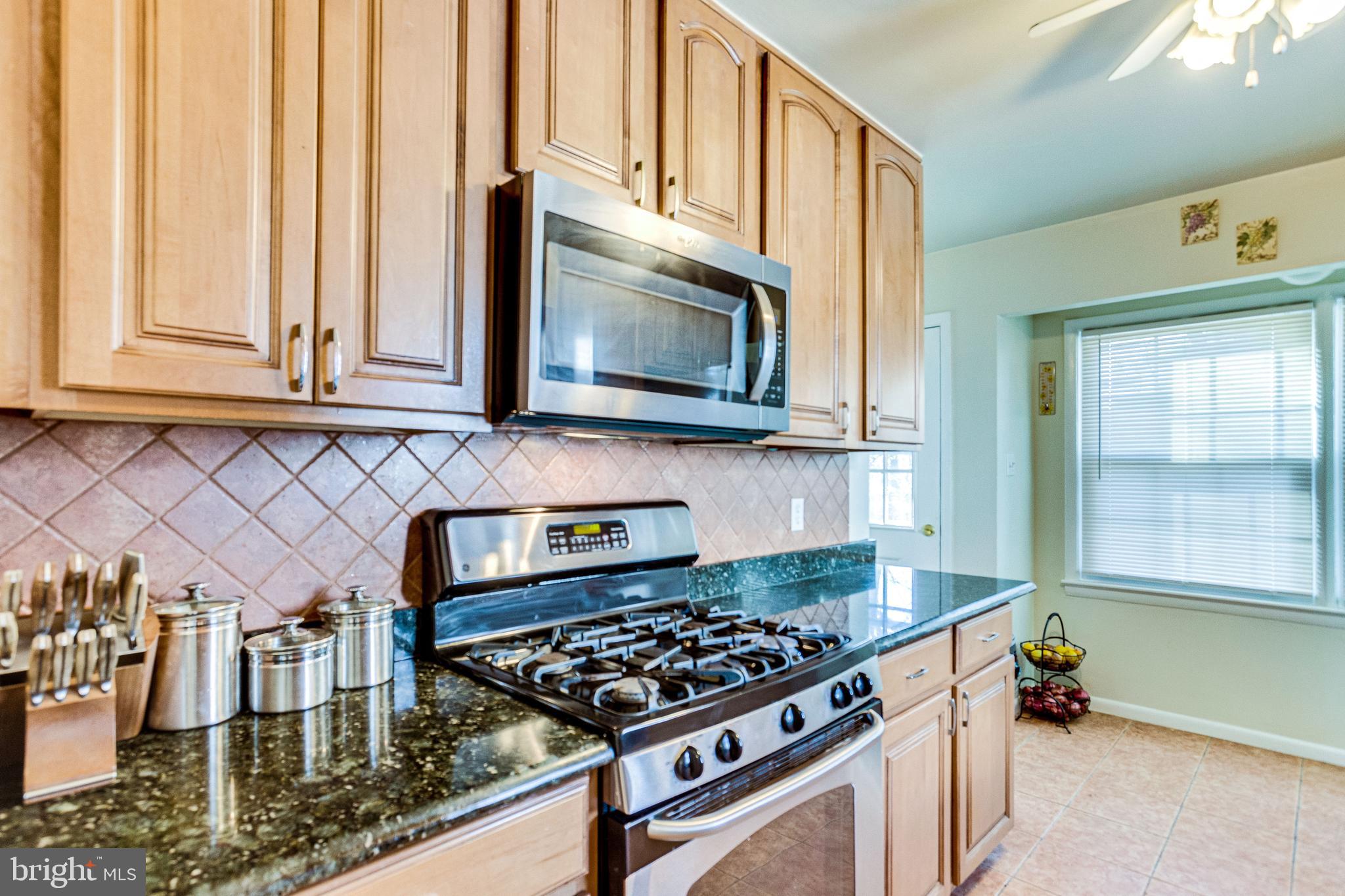 FAIRLAWN-LAUREL - Residential