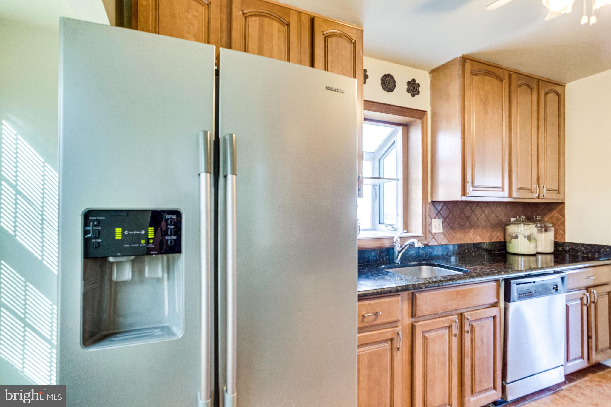 FAIRLAWN-LAUREL - Residential