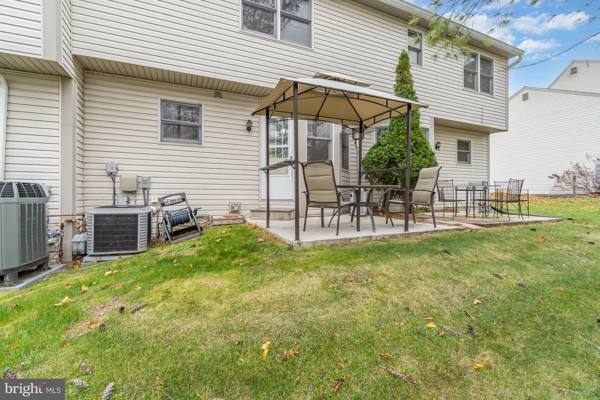 DARLINGTON VILLAGE - Residential