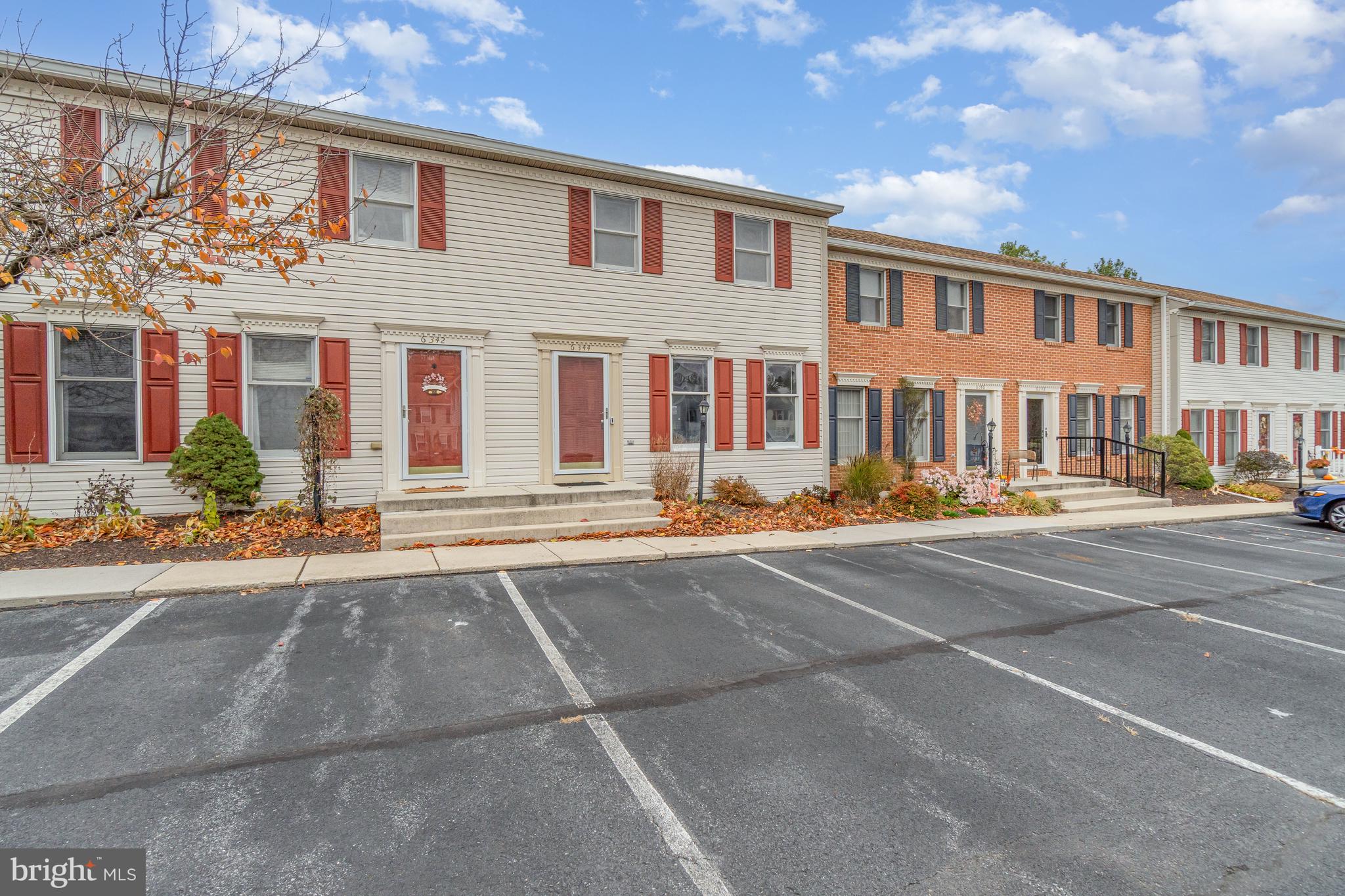 6344 DARLINGTON DRIVE