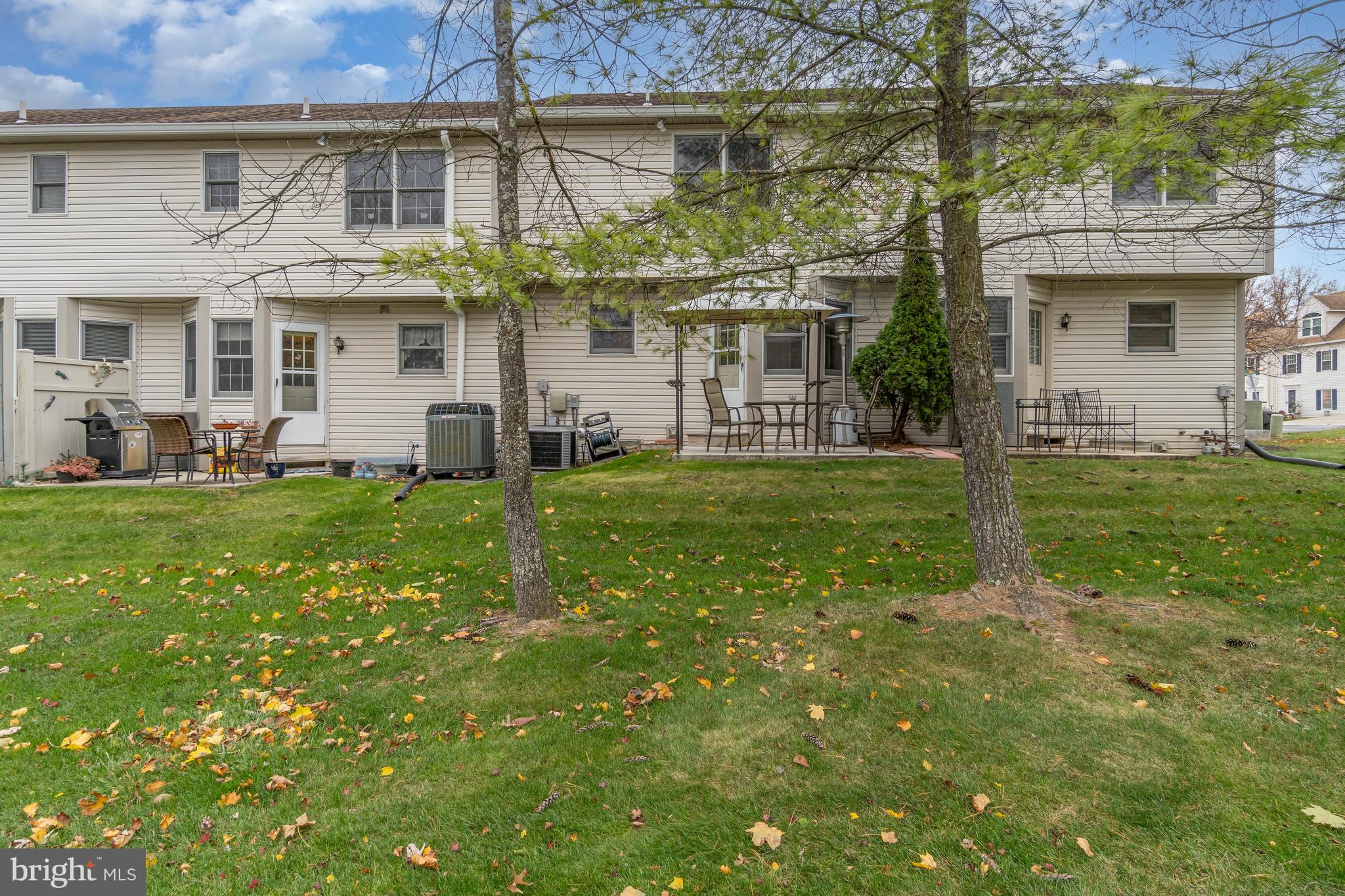 DARLINGTON VILLAGE - Residential