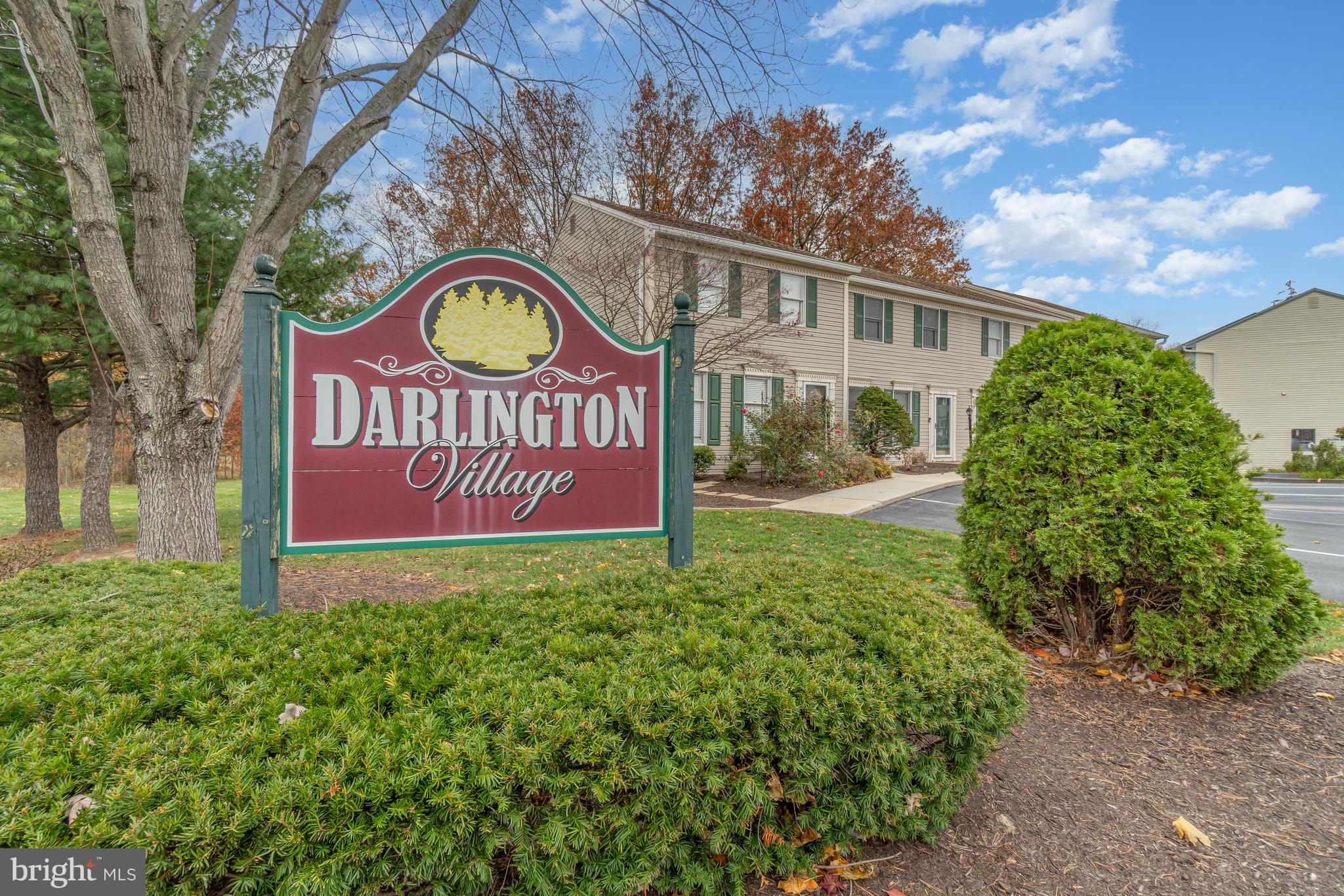 DARLINGTON VILLAGE - Residential