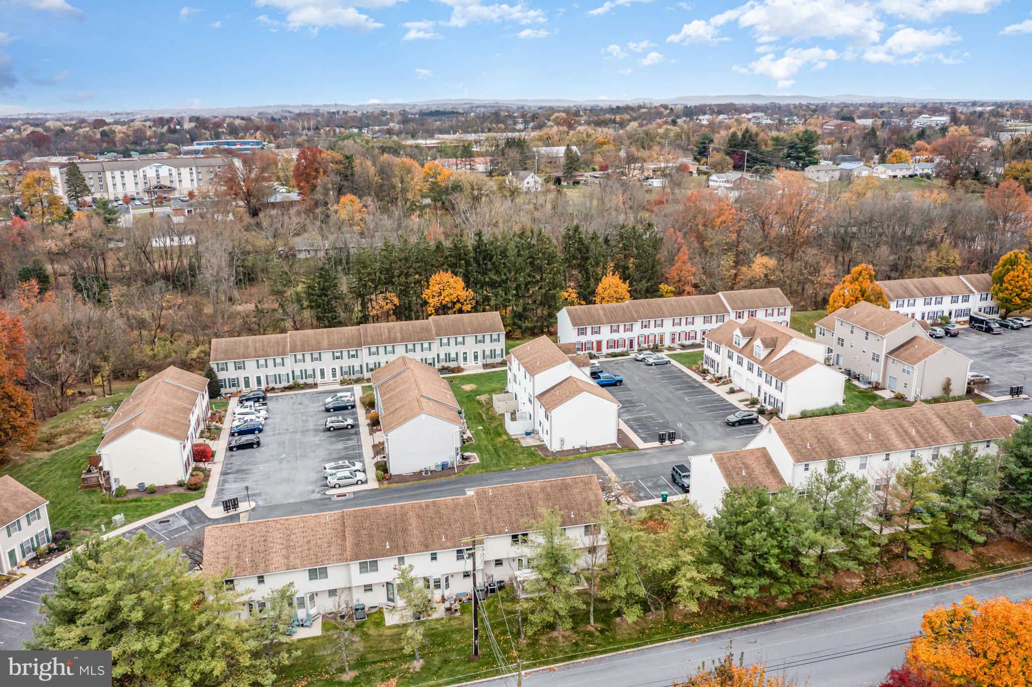 DARLINGTON VILLAGE - Residential