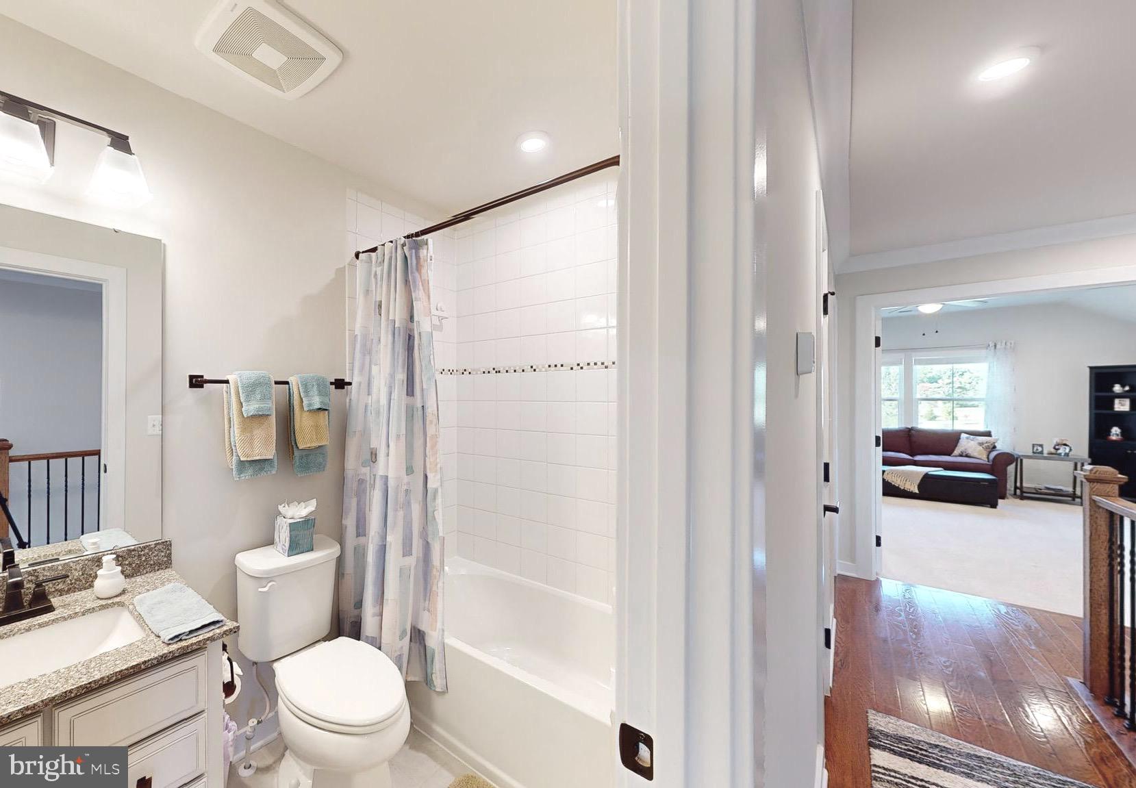 PARX ESTATES - Residential