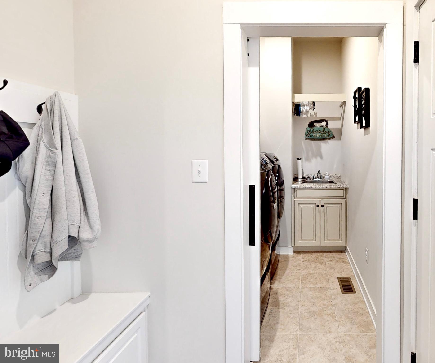 PARX ESTATES - Residential