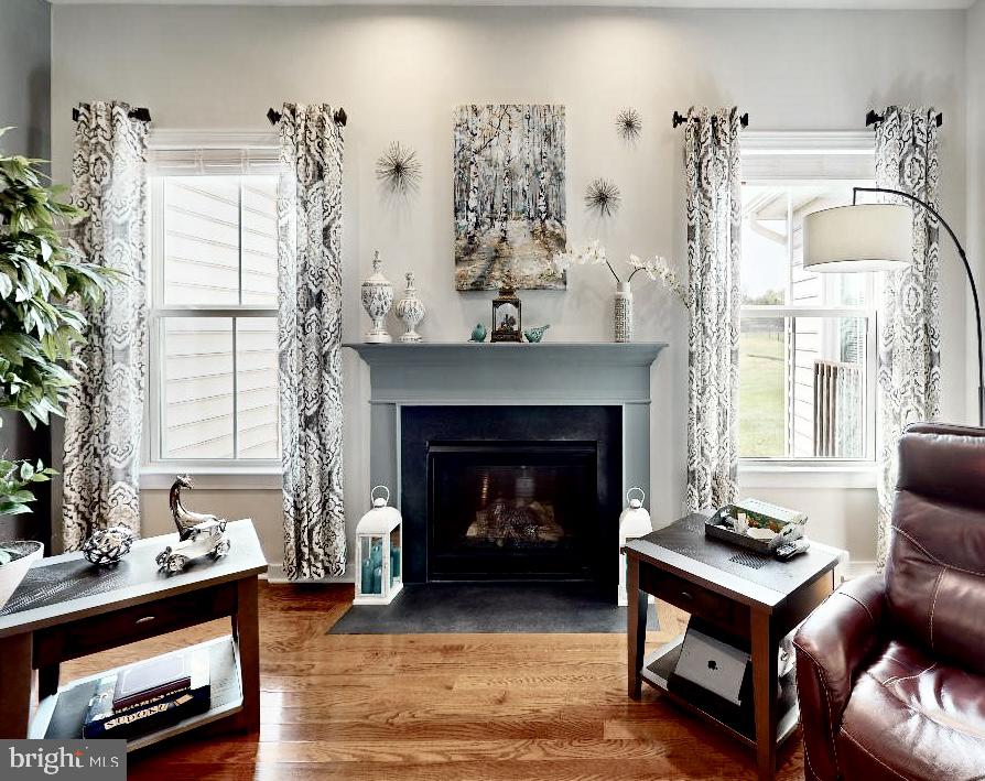 PARX ESTATES - Residential