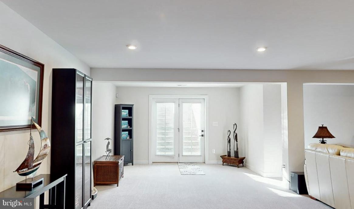 PARX ESTATES - Residential