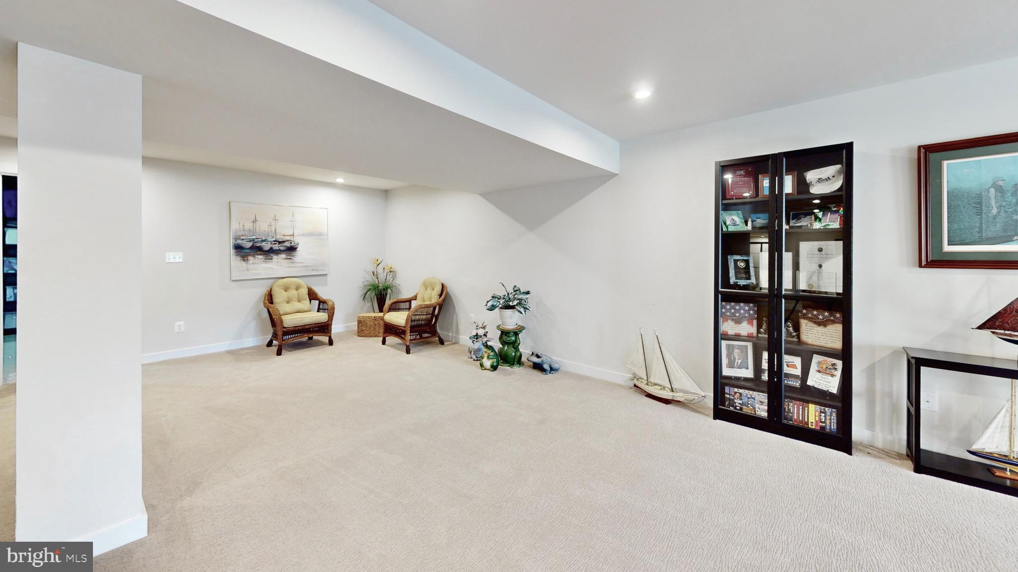 PARX ESTATES - Residential