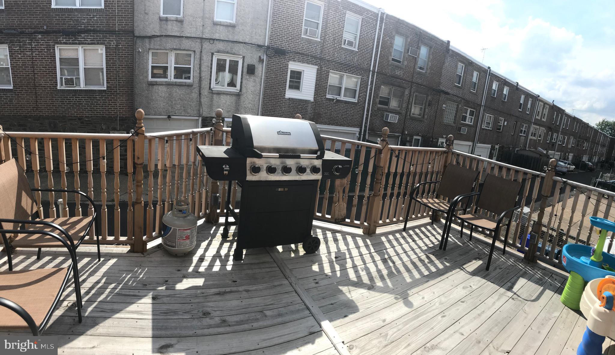 MAYFAIR (WEST) - Residential