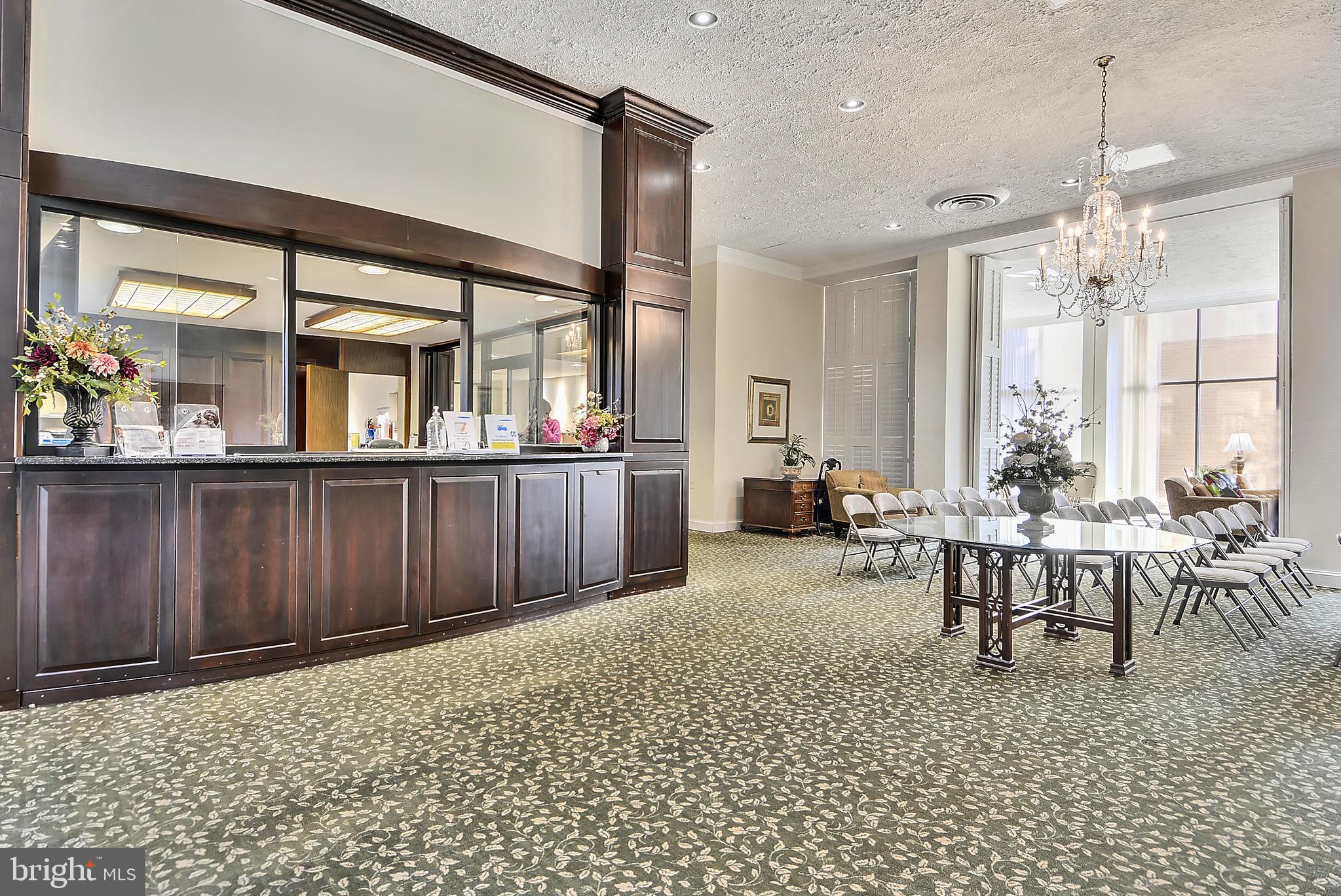 TOWERS IN WESTCHESTER PARK - Residential