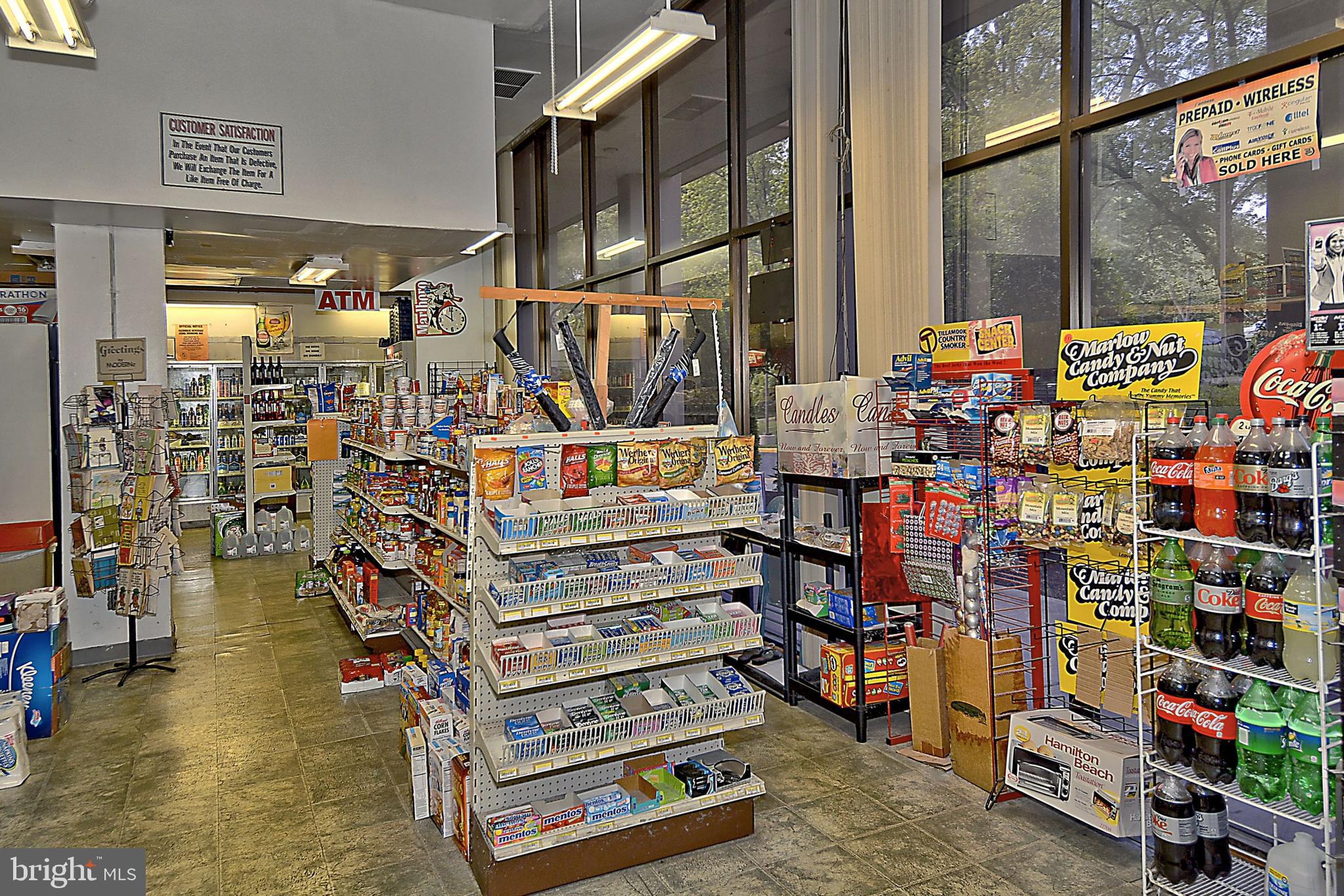 TOWERS IN WESTCHESTER PARK - Residential