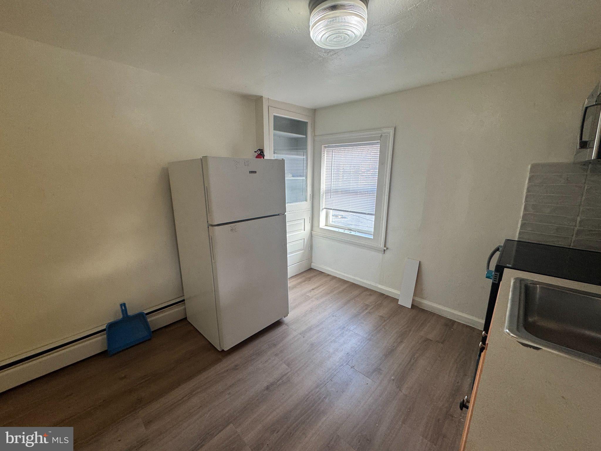 261 N YORK STREET CARRIAGE HOUSE