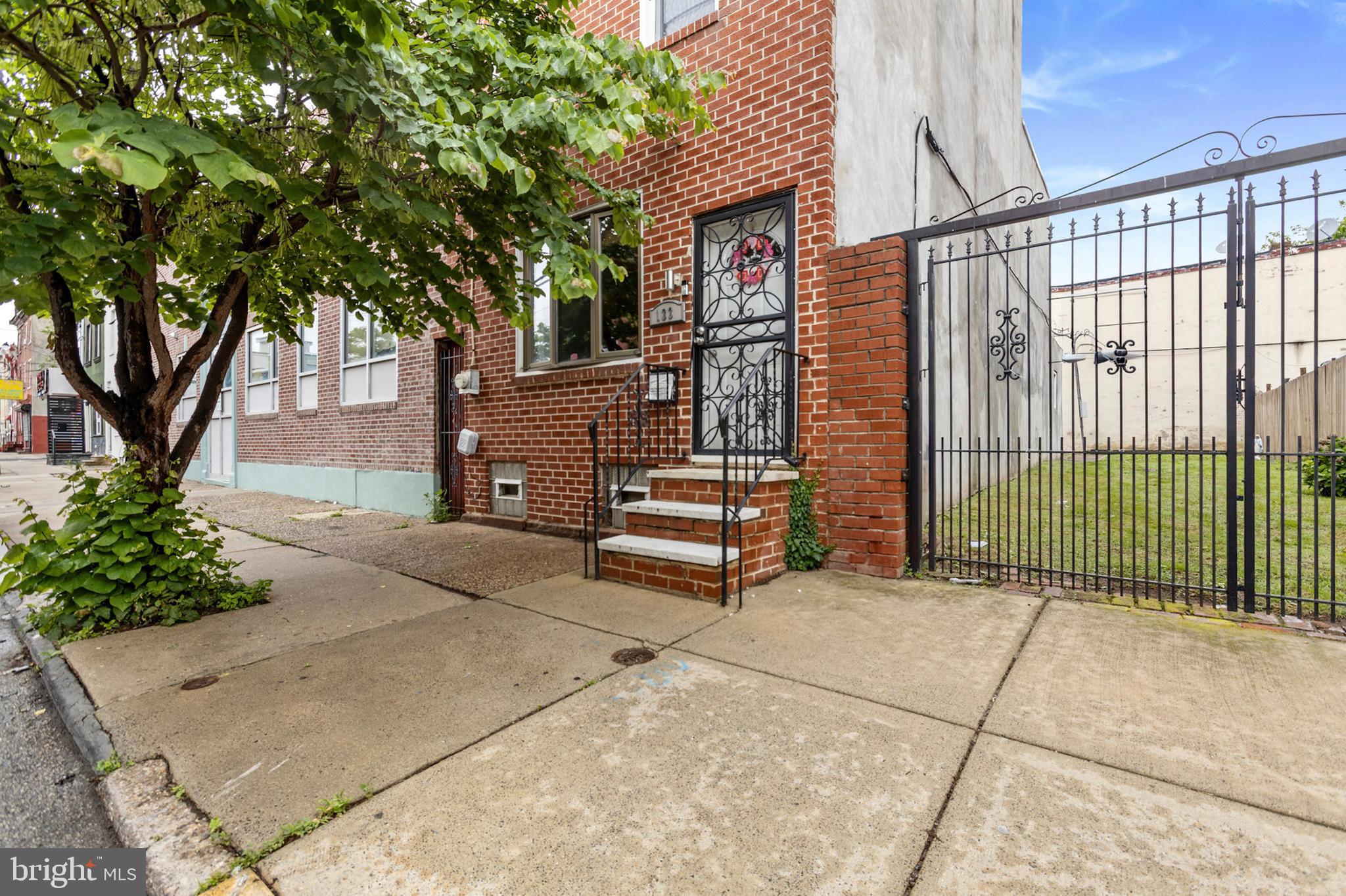 131 W NORRIS STREET