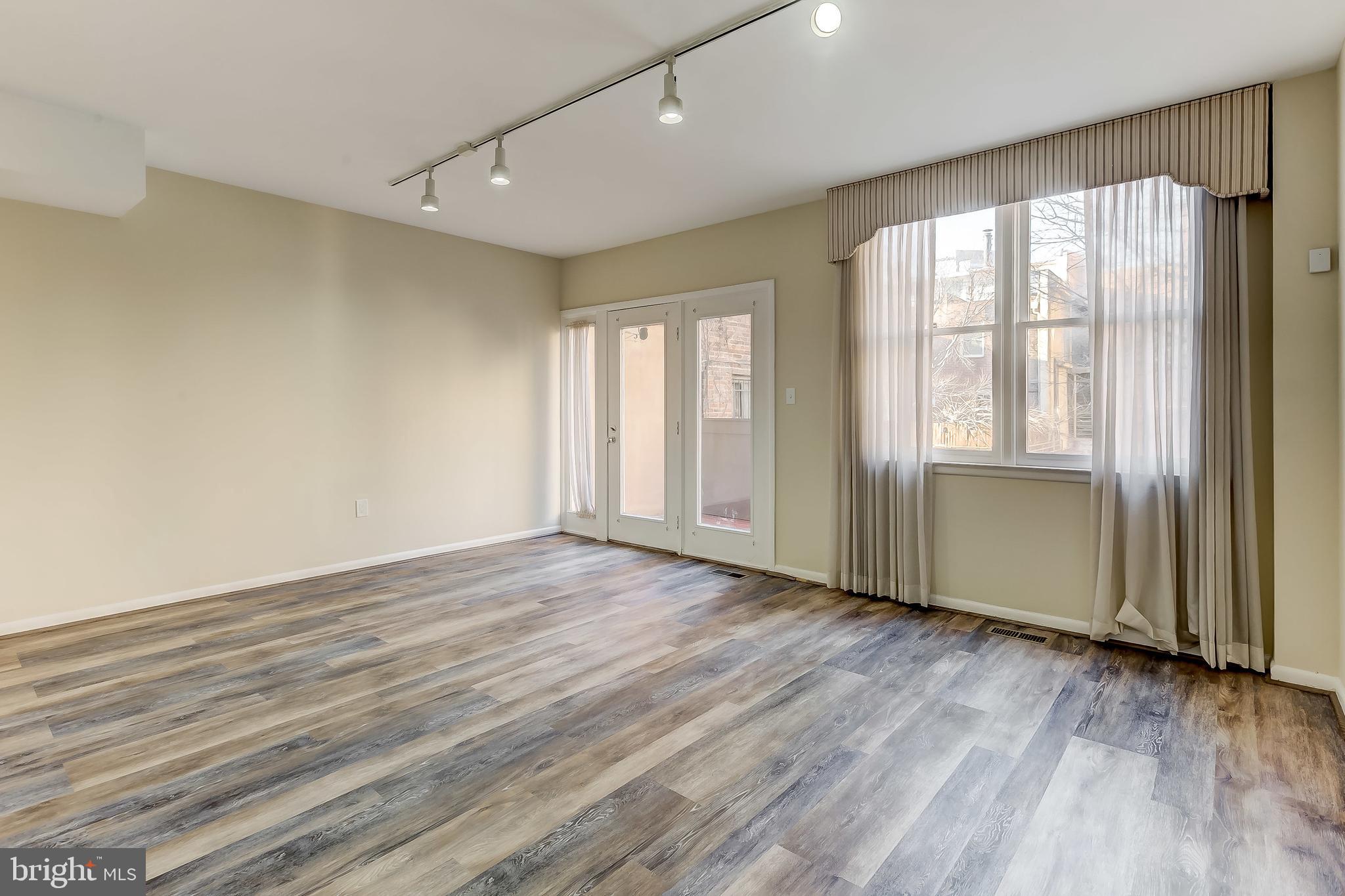 OTTERBEIN - Residential Lease