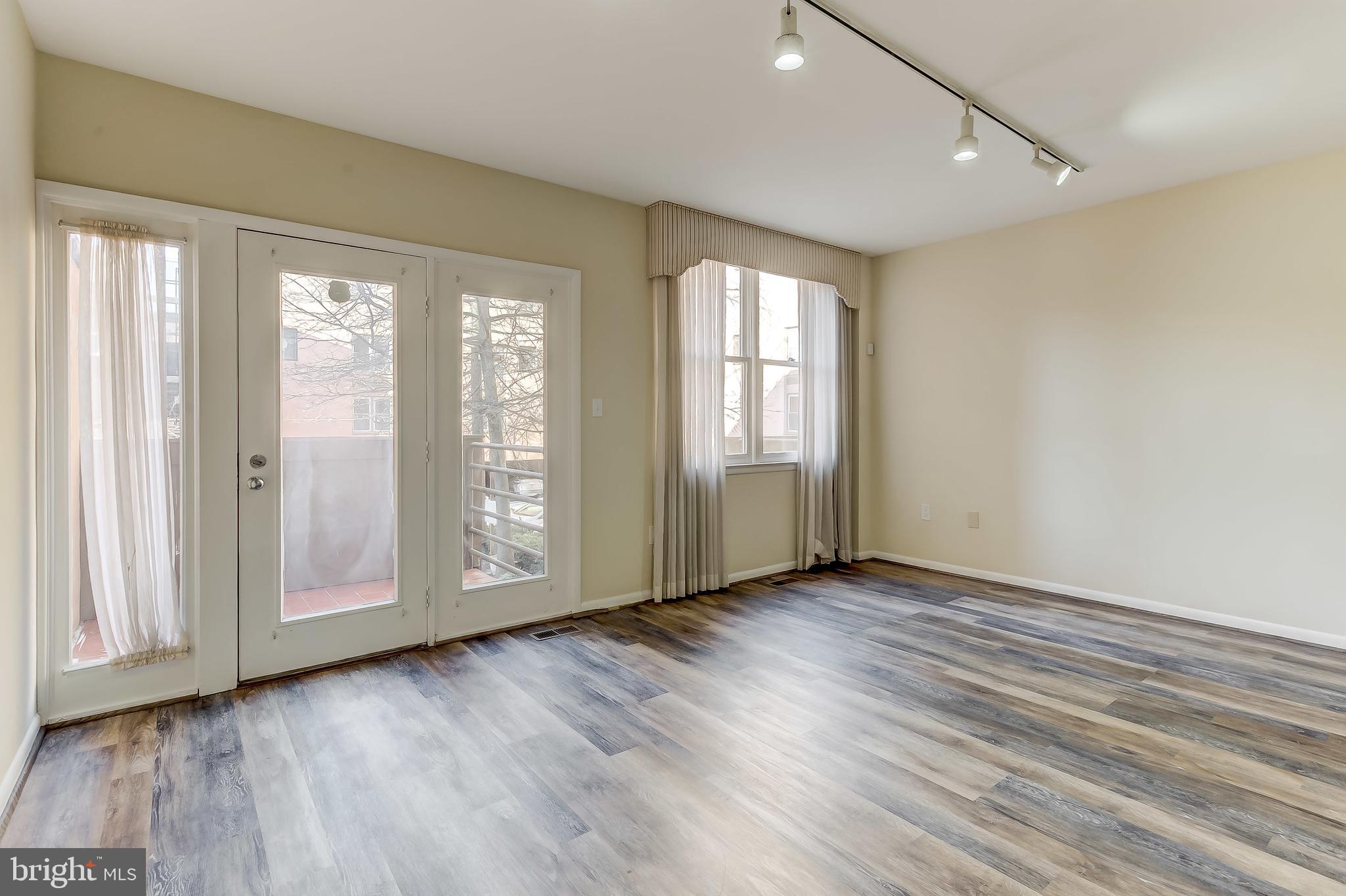 OTTERBEIN - Residential Lease