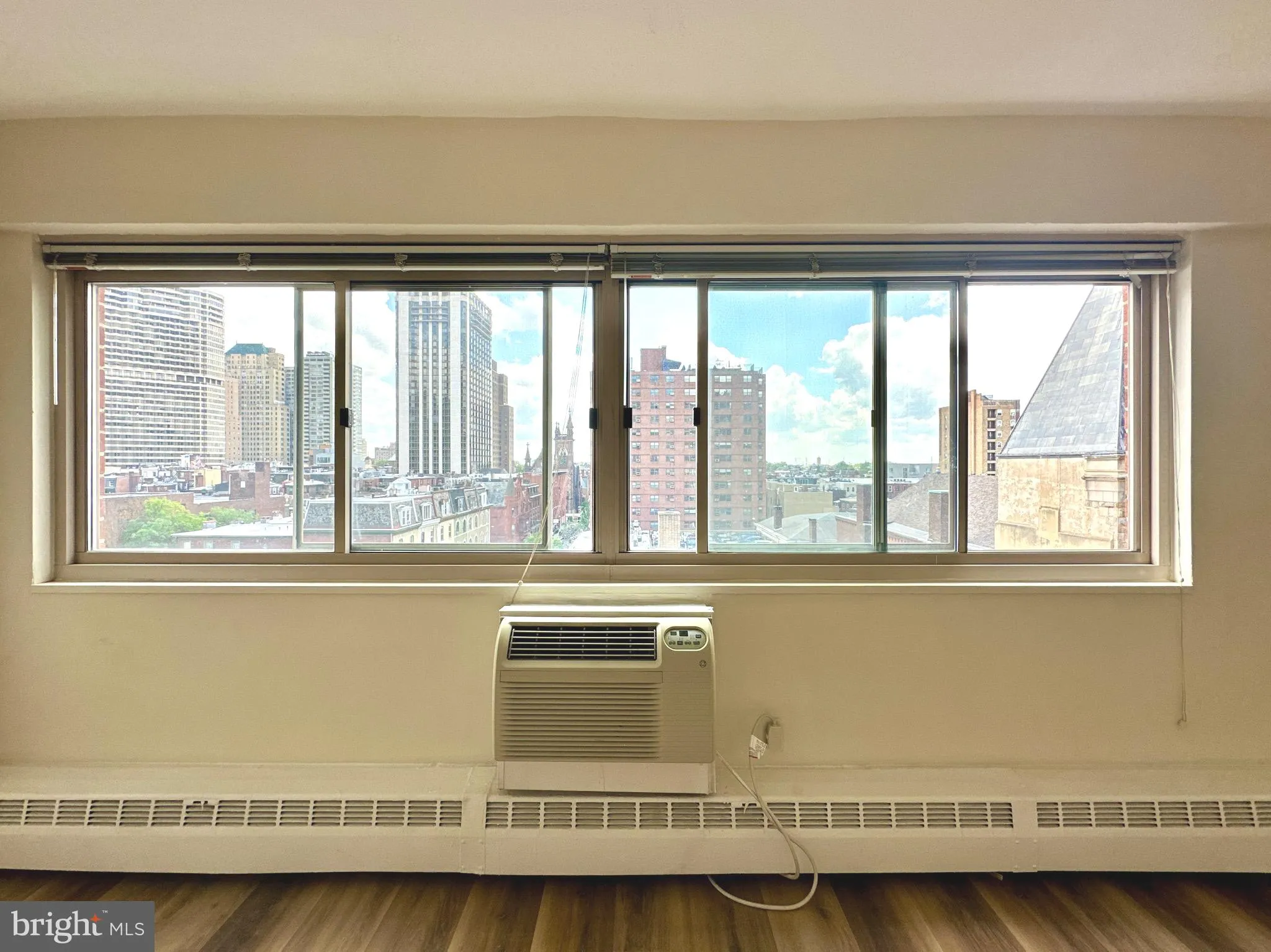 Philadelphia, Pennsylvania 19103, United States, ,1 BathroomBathrooms,Residential,Active,128493