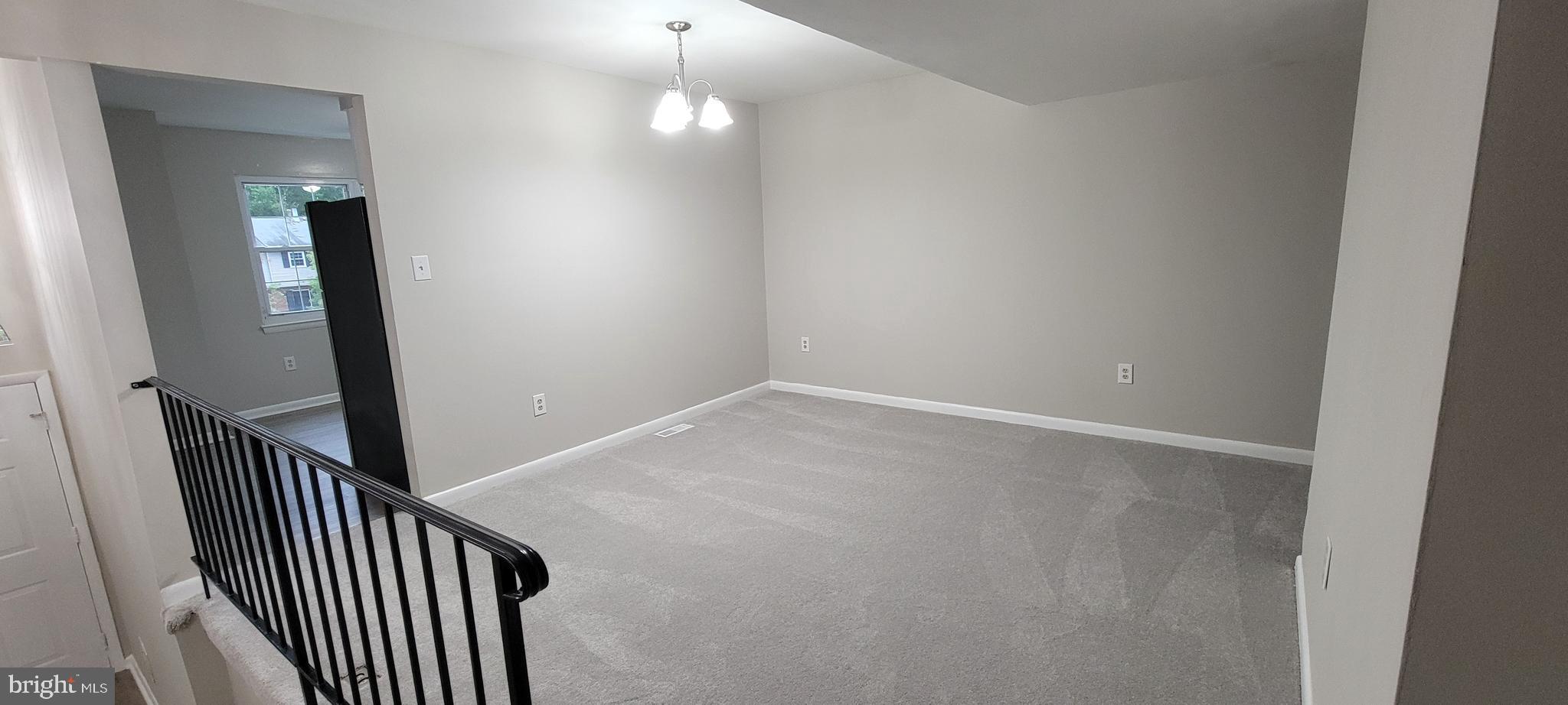 DALE CITY - Residential