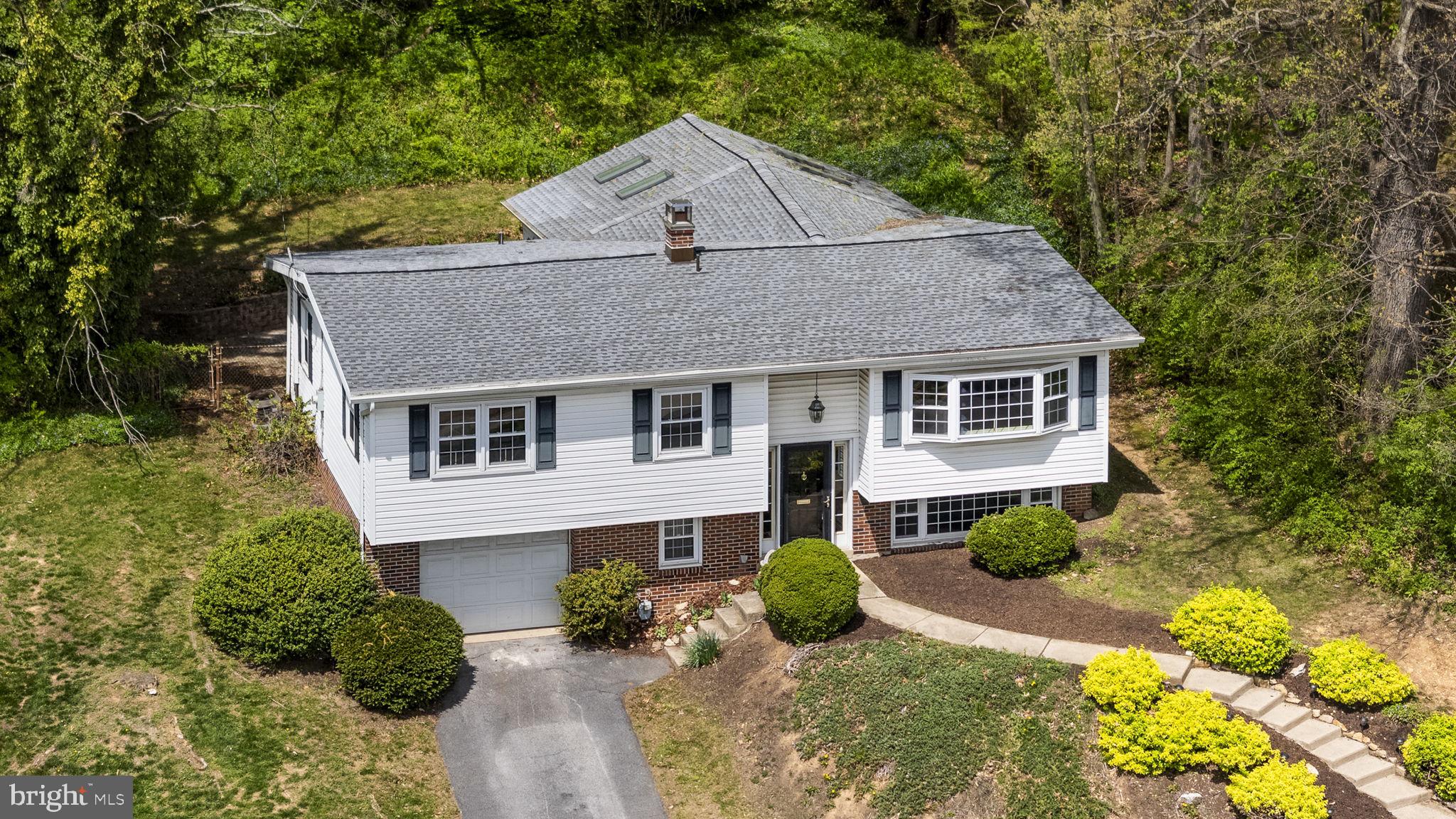 35 HAWTHORNE ROAD