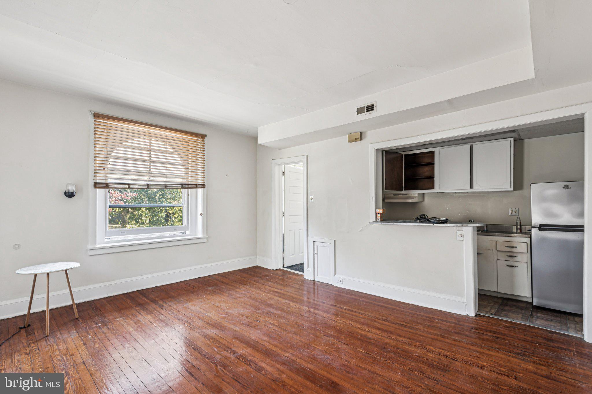 OVERBROOK FARMS - Residential Income