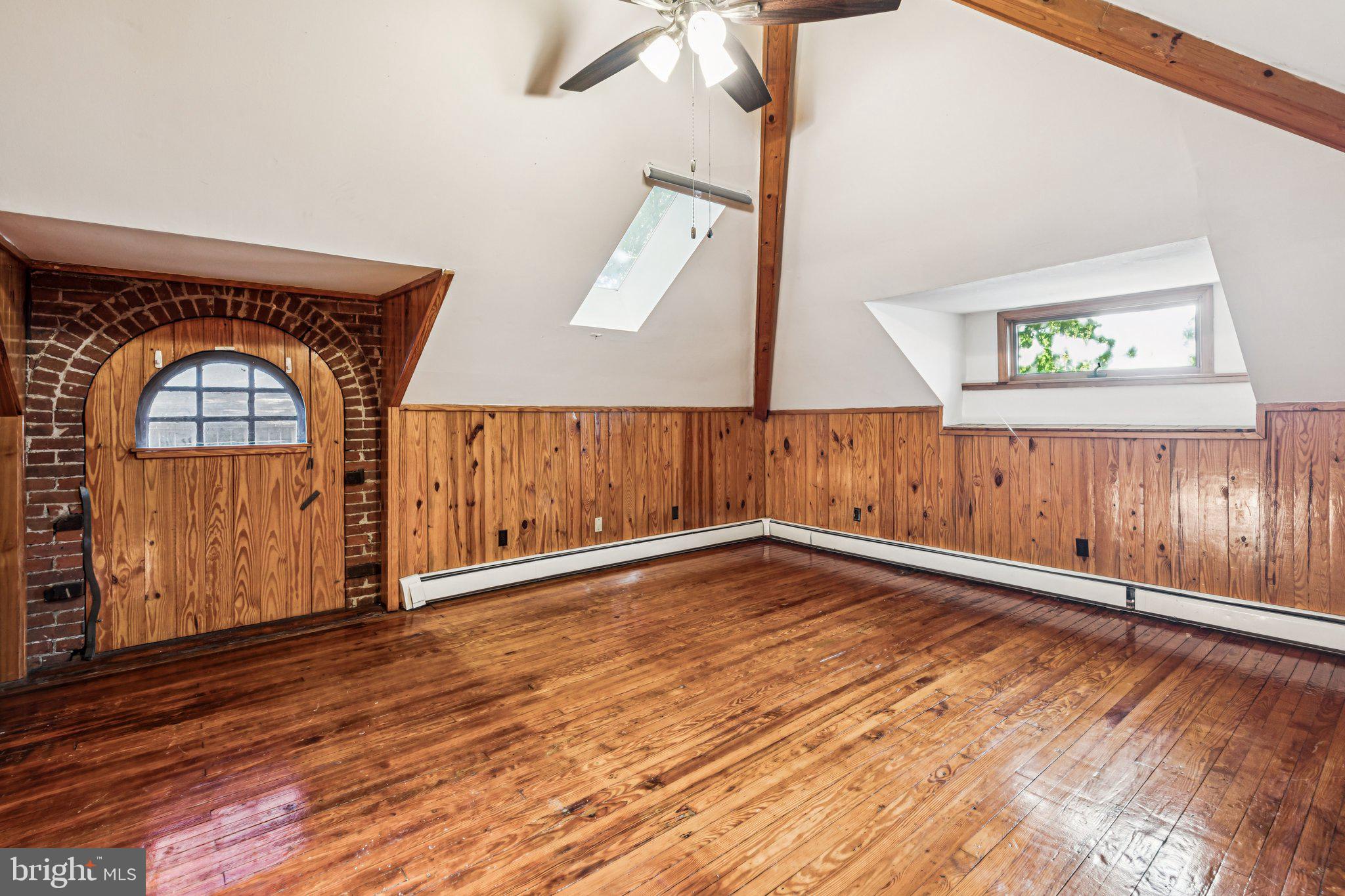 OVERBROOK FARMS - Residential Income