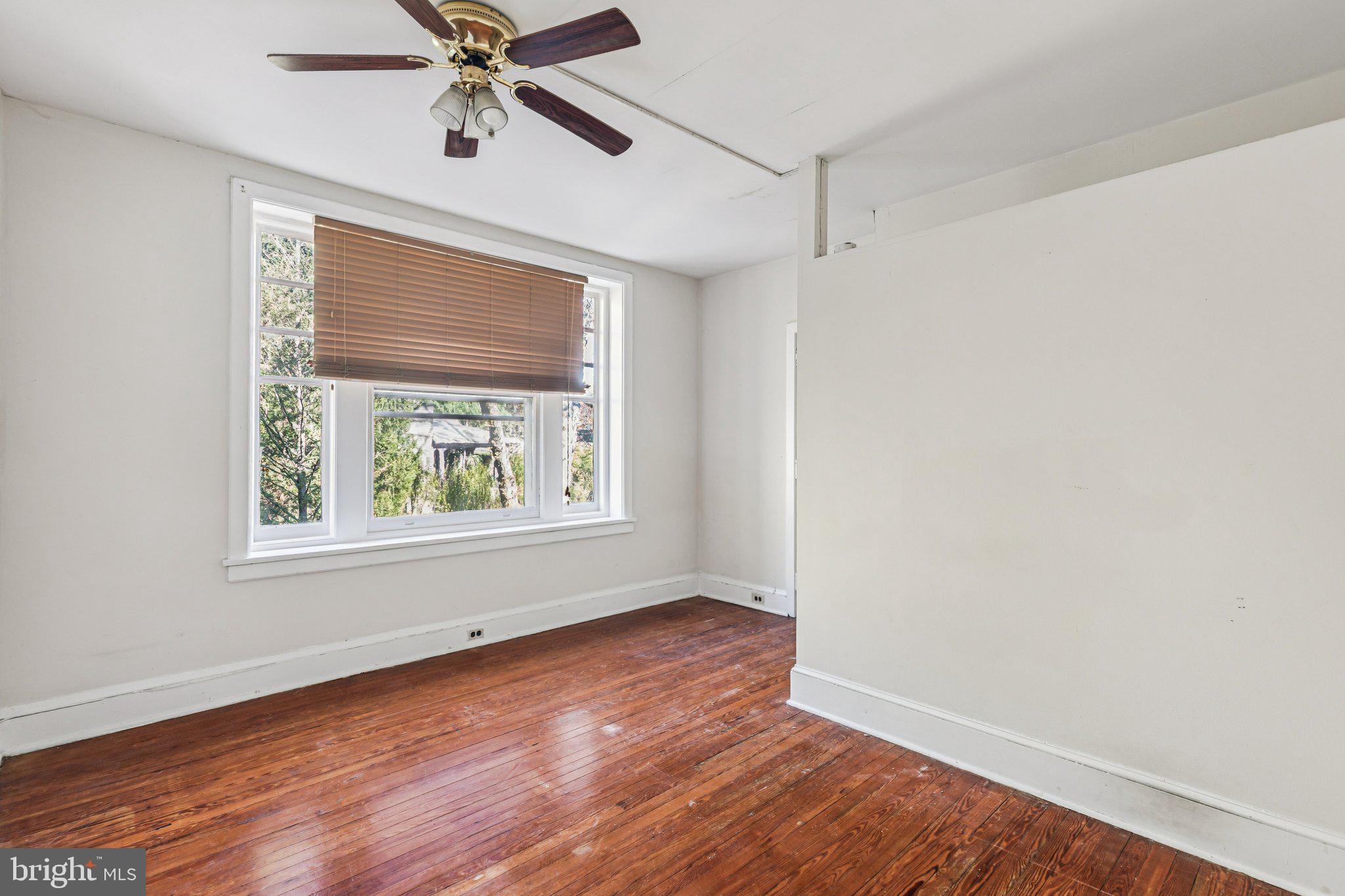 OVERBROOK FARMS - Residential Income