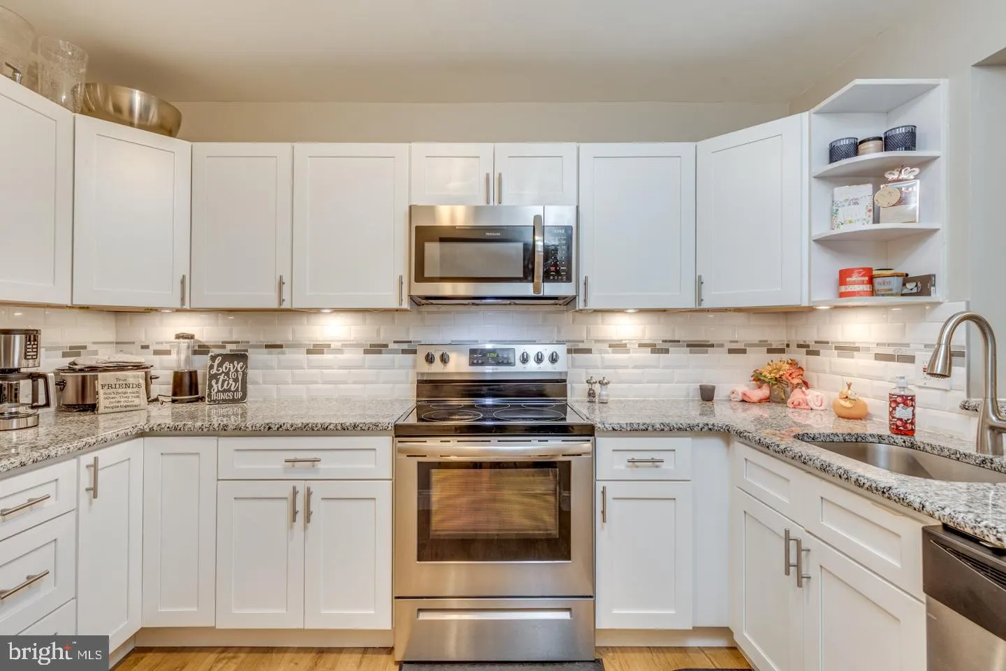 Maple Shade, New Jersey 08052, United States, 2 Bedrooms Bedrooms, ,1 BathroomBathrooms,Residential,Active,233900