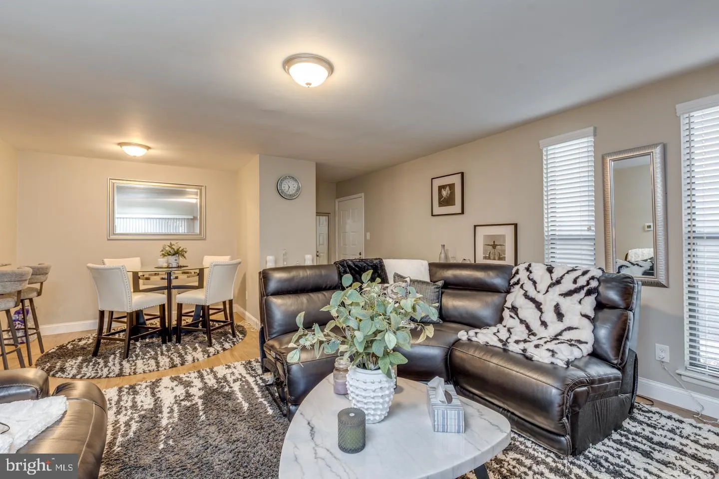 Maple Shade, New Jersey 08052, United States, 2 Bedrooms Bedrooms, ,1 BathroomBathrooms,Residential,Active,233900